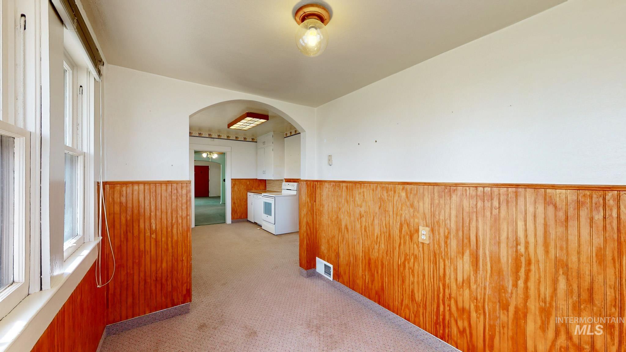 2088 E 3700 N, Filer, Idaho 83328, 3 Bedrooms, 1 Bathroom, Residential For Sale, Price $575,000,MLS 98980094