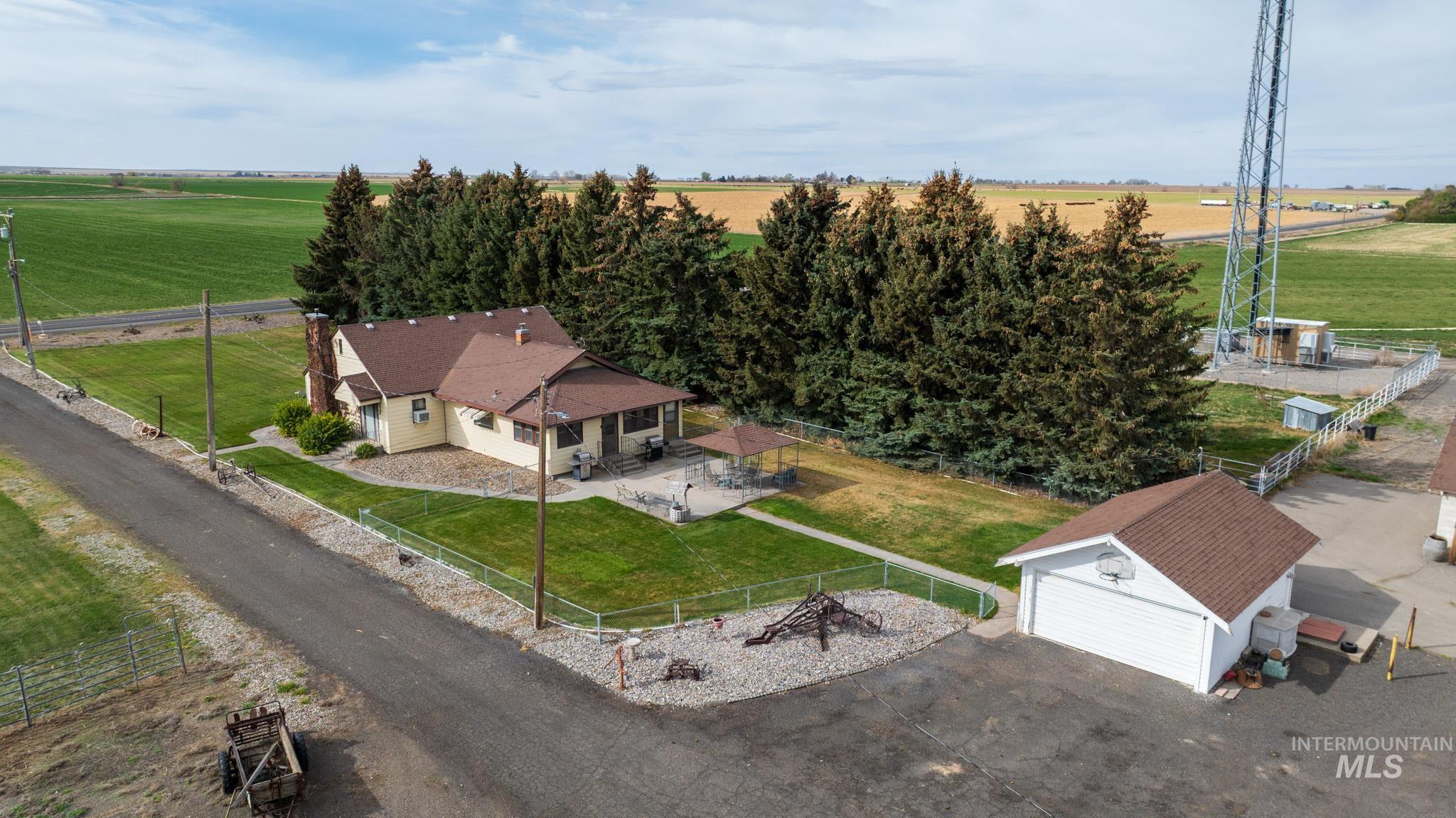 2088 E 3700 N, Filer, Idaho 83328, 3 Bedrooms, 1 Bathroom, Residential For Sale, Price $575,000,MLS 98980094