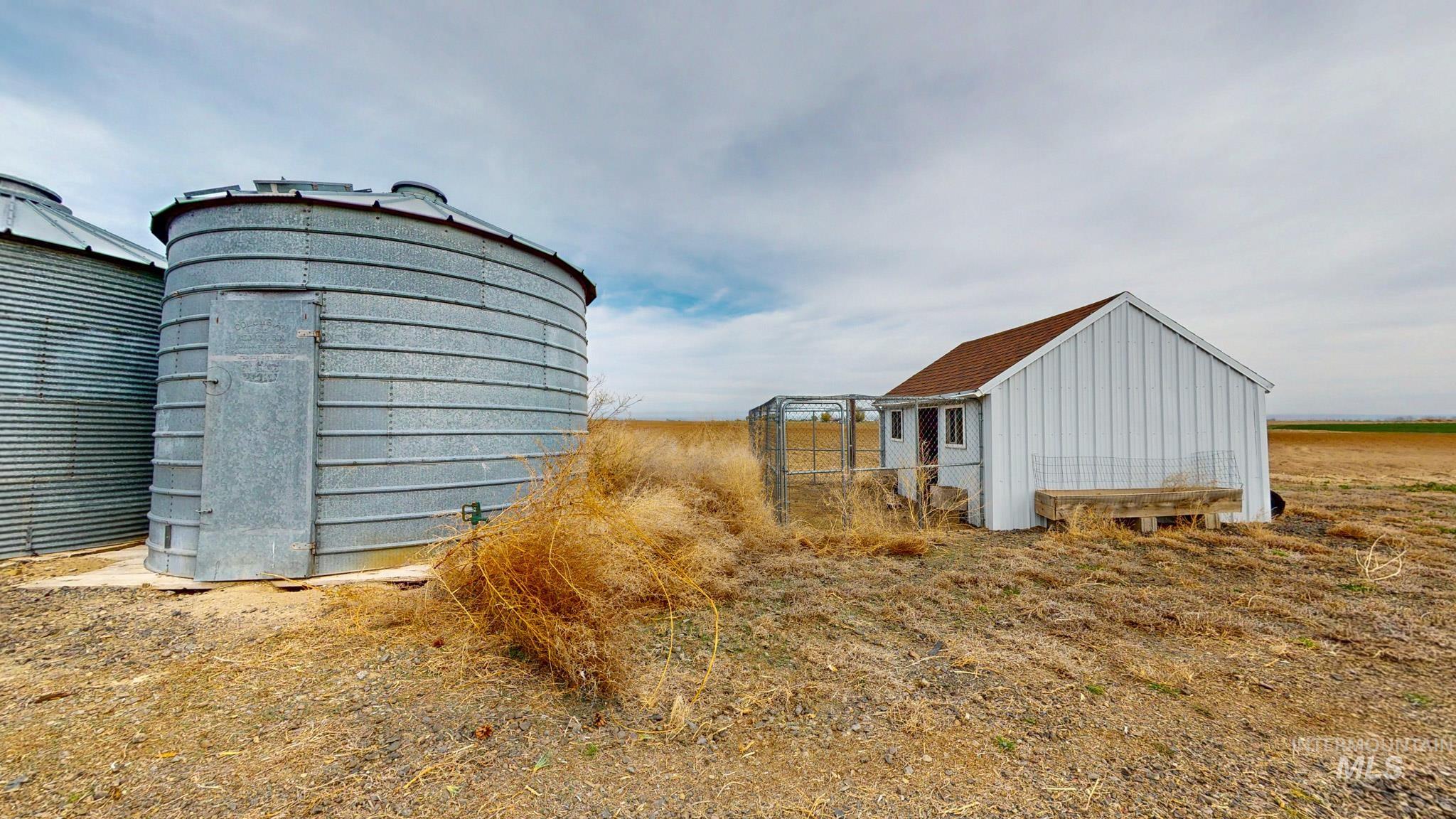 2088 E 3700 N, Filer, Idaho 83328, 3 Bedrooms, 1 Bathroom, Residential For Sale, Price $575,000,MLS 98980094