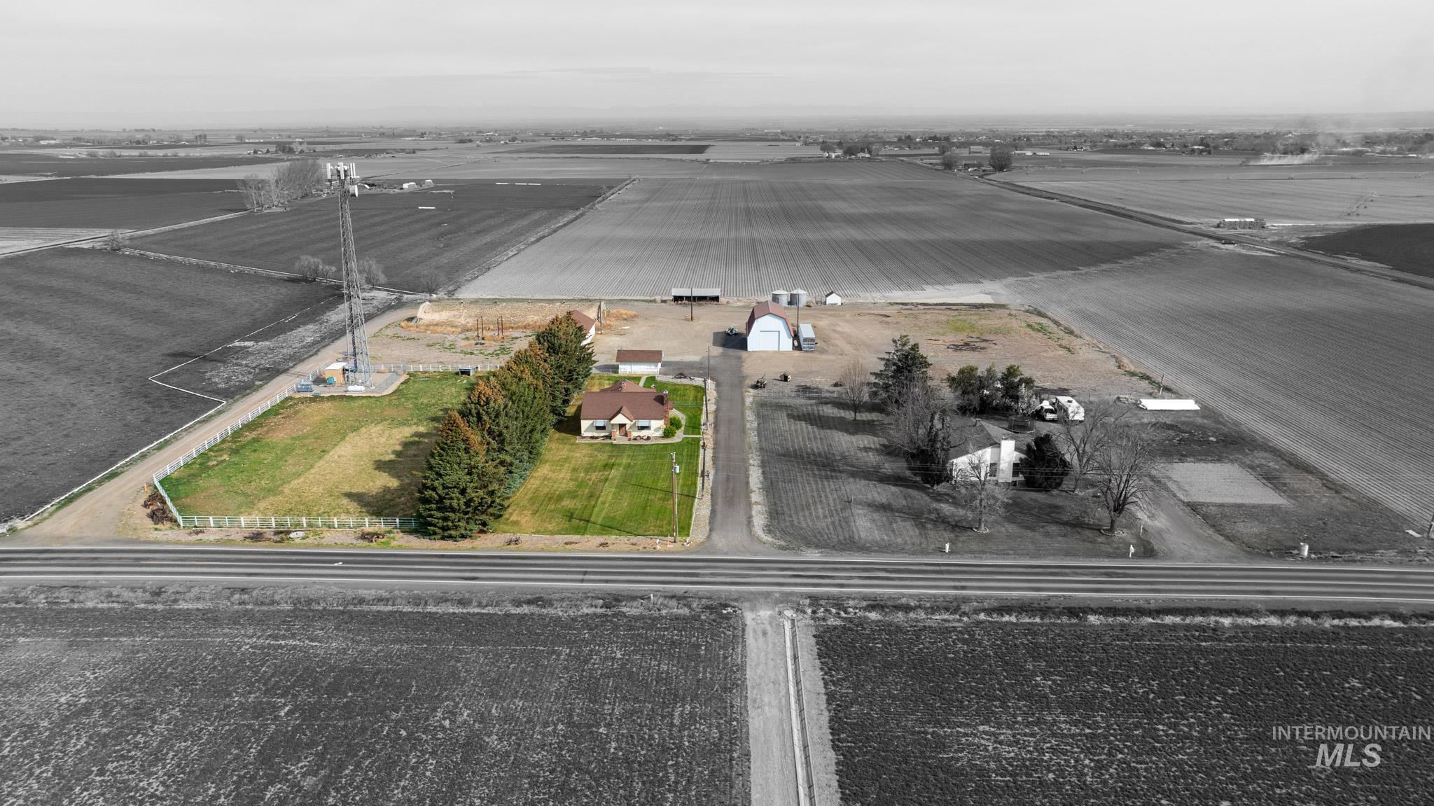 2088 E 3700 N, Filer, Idaho 83328, 3 Bedrooms, 1 Bathroom, Residential For Sale, Price $575,000,MLS 98980094