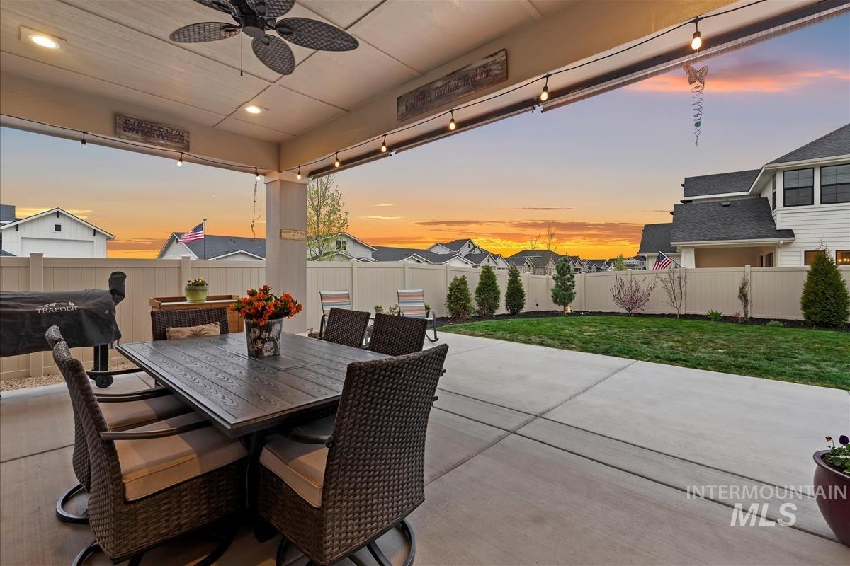 3413 N Hosta Ave, Star, Idaho 83669, 3 Bedrooms, 2.5 Bathrooms, Residential For Sale, Price $734,900,MLS 98980098