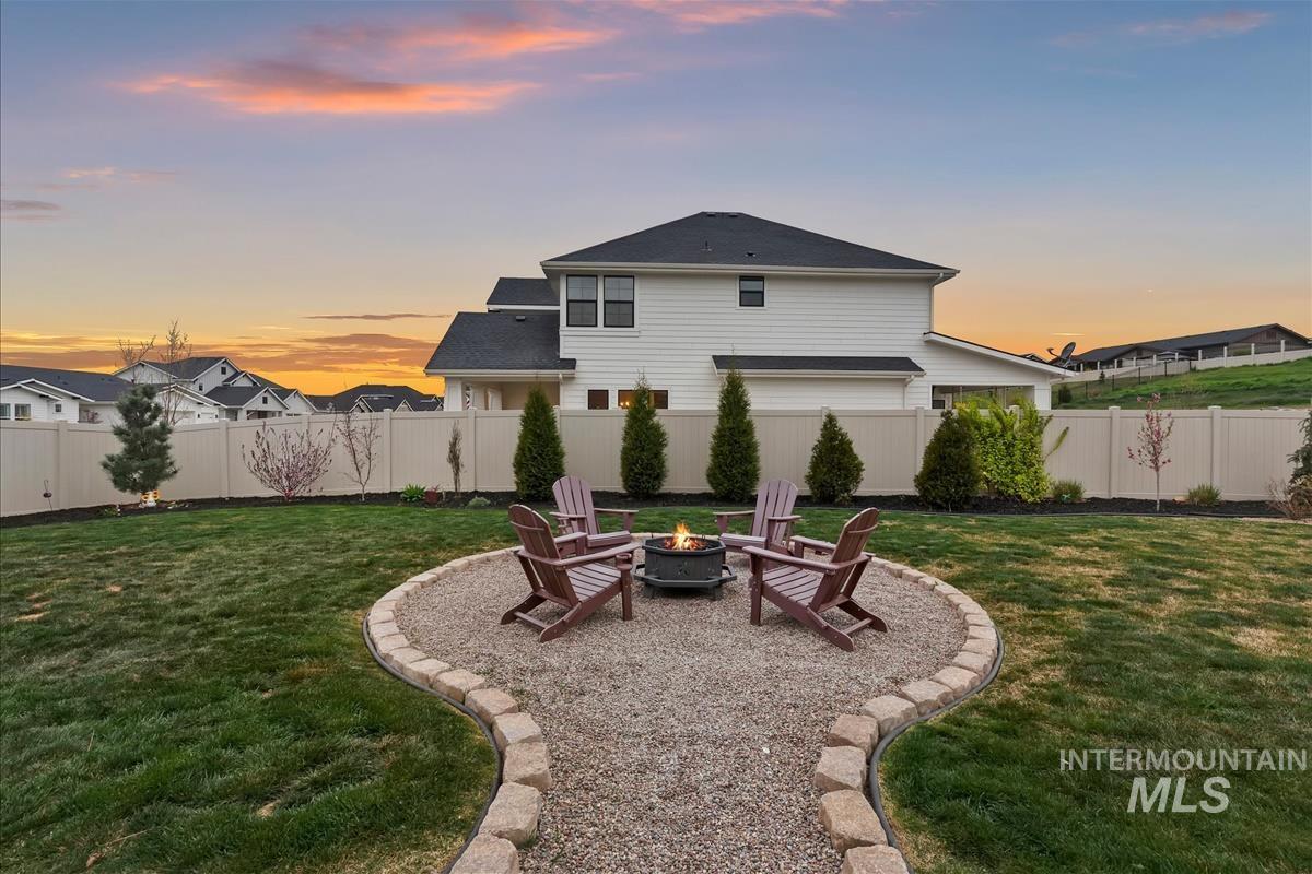 3413 N Hosta Ave, Star, Idaho 83669, 3 Bedrooms, 2.5 Bathrooms, Residential For Sale, Price $734,900,MLS 98980098