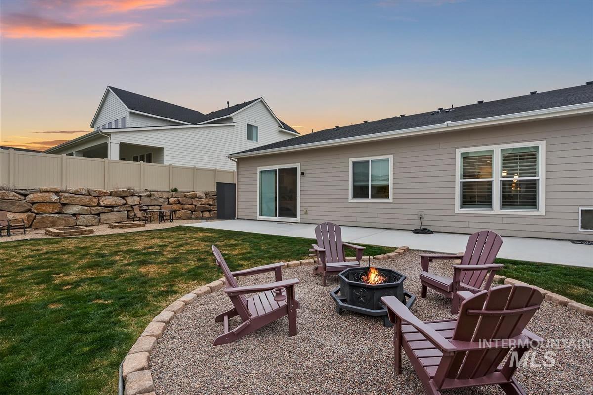 3413 N Hosta Ave, Star, Idaho 83669, 3 Bedrooms, 2.5 Bathrooms, Residential For Sale, Price $734,900,MLS 98980098