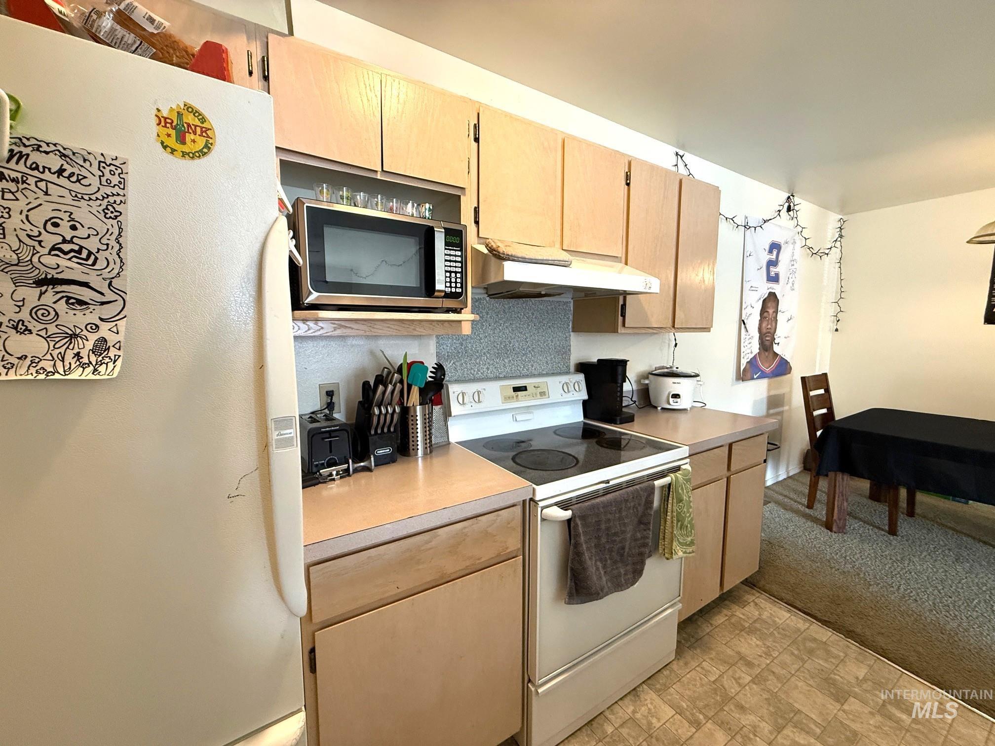 1459 Northwood, Moscow, Idaho 83843, 3 Bedrooms, 2 Bathrooms, Residential For Sale, Price $218,000,MLS 98980099