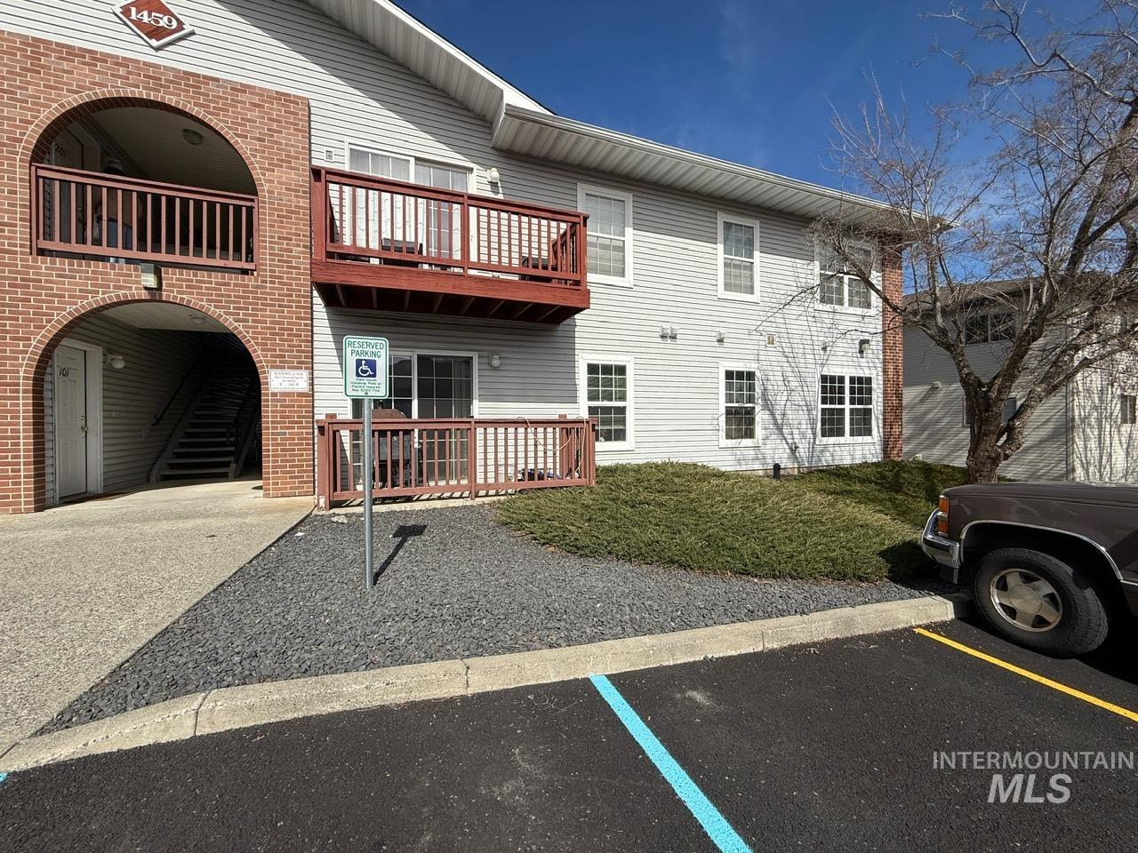 1459 Northwood, Moscow, Idaho 83843, 3 Bedrooms, 2 Bathrooms, Residential For Sale, Price $218,000,MLS 98980099