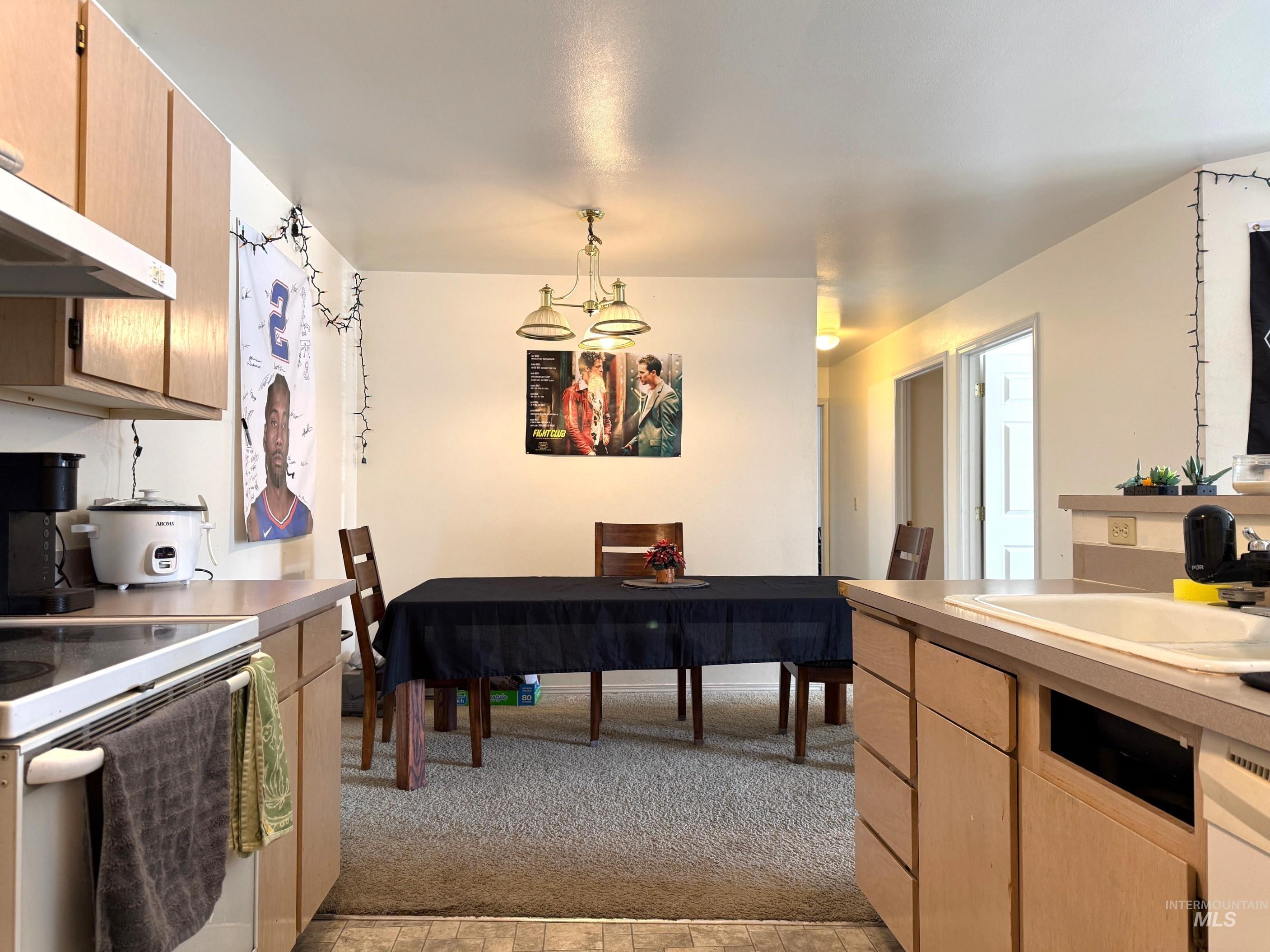 1459 Northwood, Moscow, Idaho 83843, 3 Bedrooms, 2 Bathrooms, Residential For Sale, Price $218,000,MLS 98980099