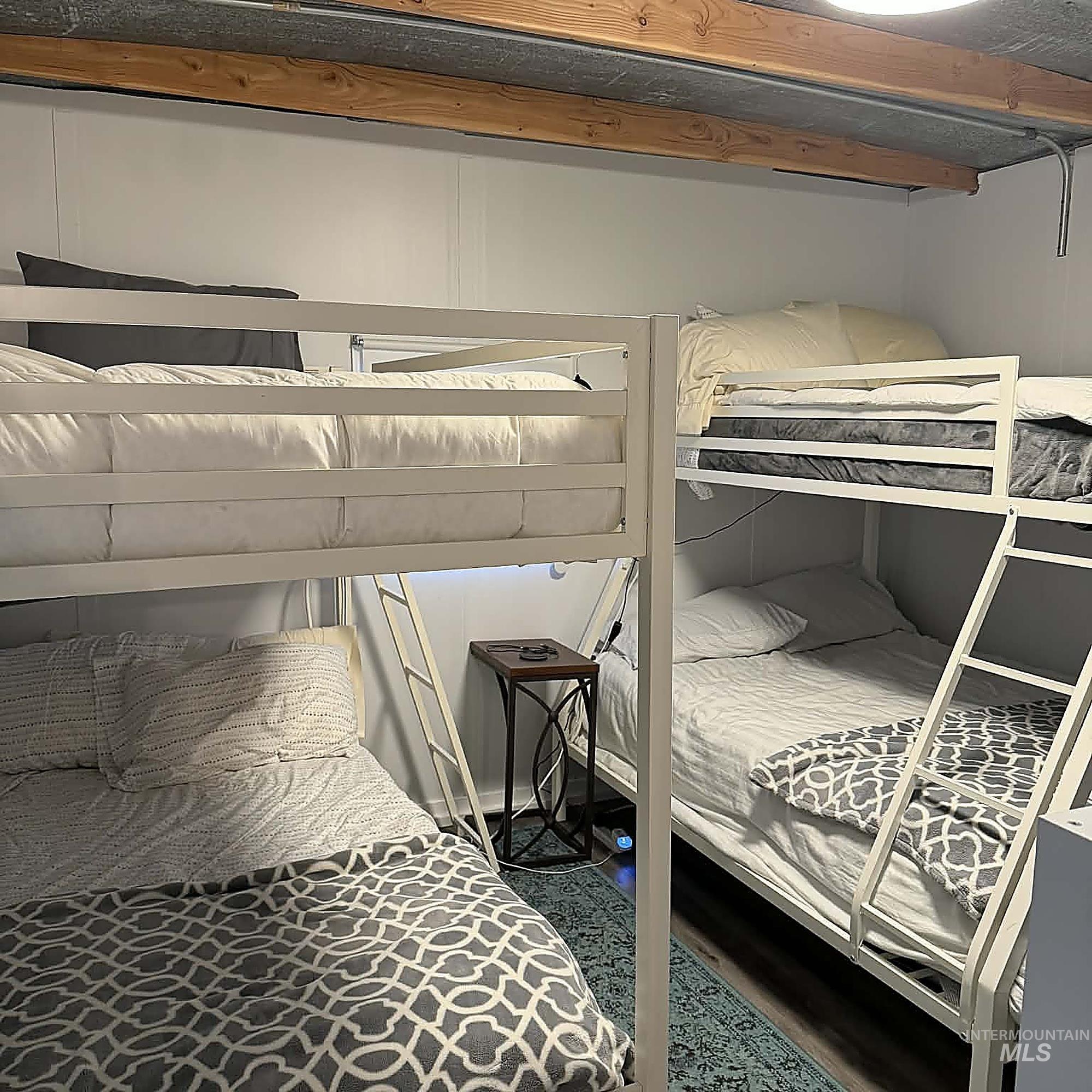 1309 Laurel Drive, Cascade, Idaho 83611, 1 Bedroom, 1 Bathroom, Residential For Sale, Price $360,000,MLS 98980104