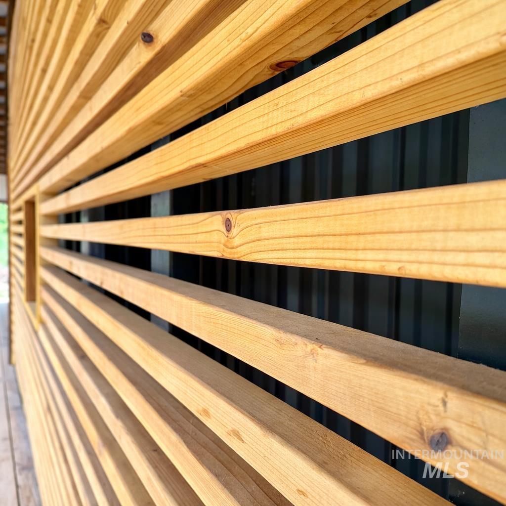 1309 Laurel Drive, Cascade, Idaho 83611, 1 Bedroom, 1 Bathroom, Residential For Sale, Price $360,000,MLS 98980104