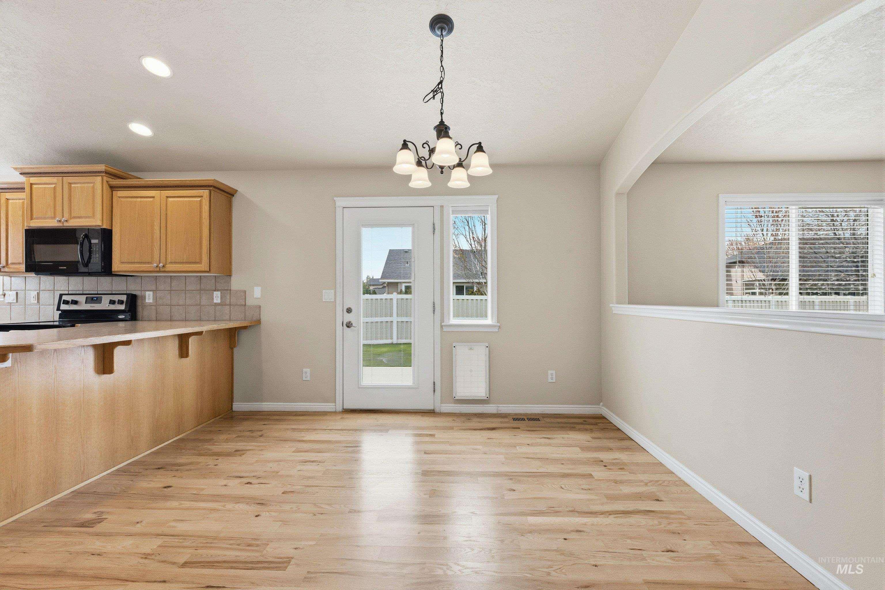 3787 N Alexis Way, Meridian, Idaho 83646, 4 Bedrooms, 3 Bathrooms, Residential For Sale, Price $549,000,MLS 98980105