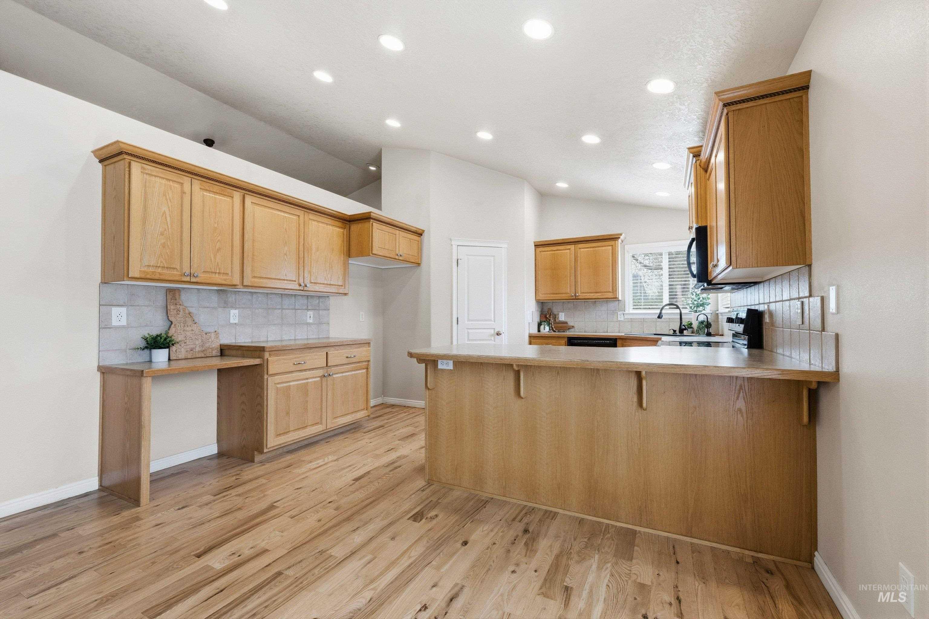 3787 N Alexis Way, Meridian, Idaho 83646, 4 Bedrooms, 3 Bathrooms, Residential For Sale, Price $549,000,MLS 98980105