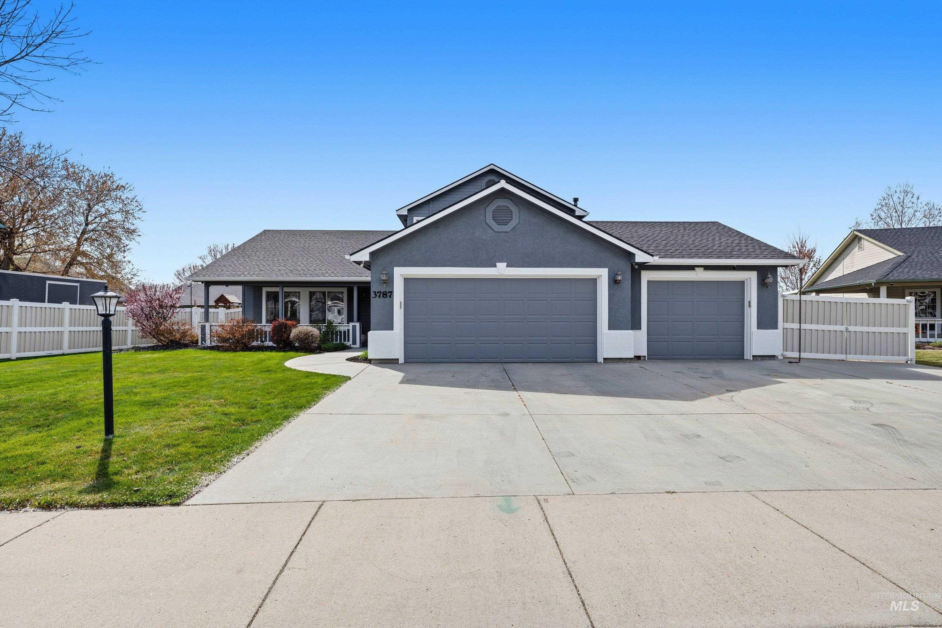 3787 N Alexis Way, Meridian, Idaho 83646, 4 Bedrooms, 3 Bathrooms, Residential For Sale, Price $549,000,MLS 98980105