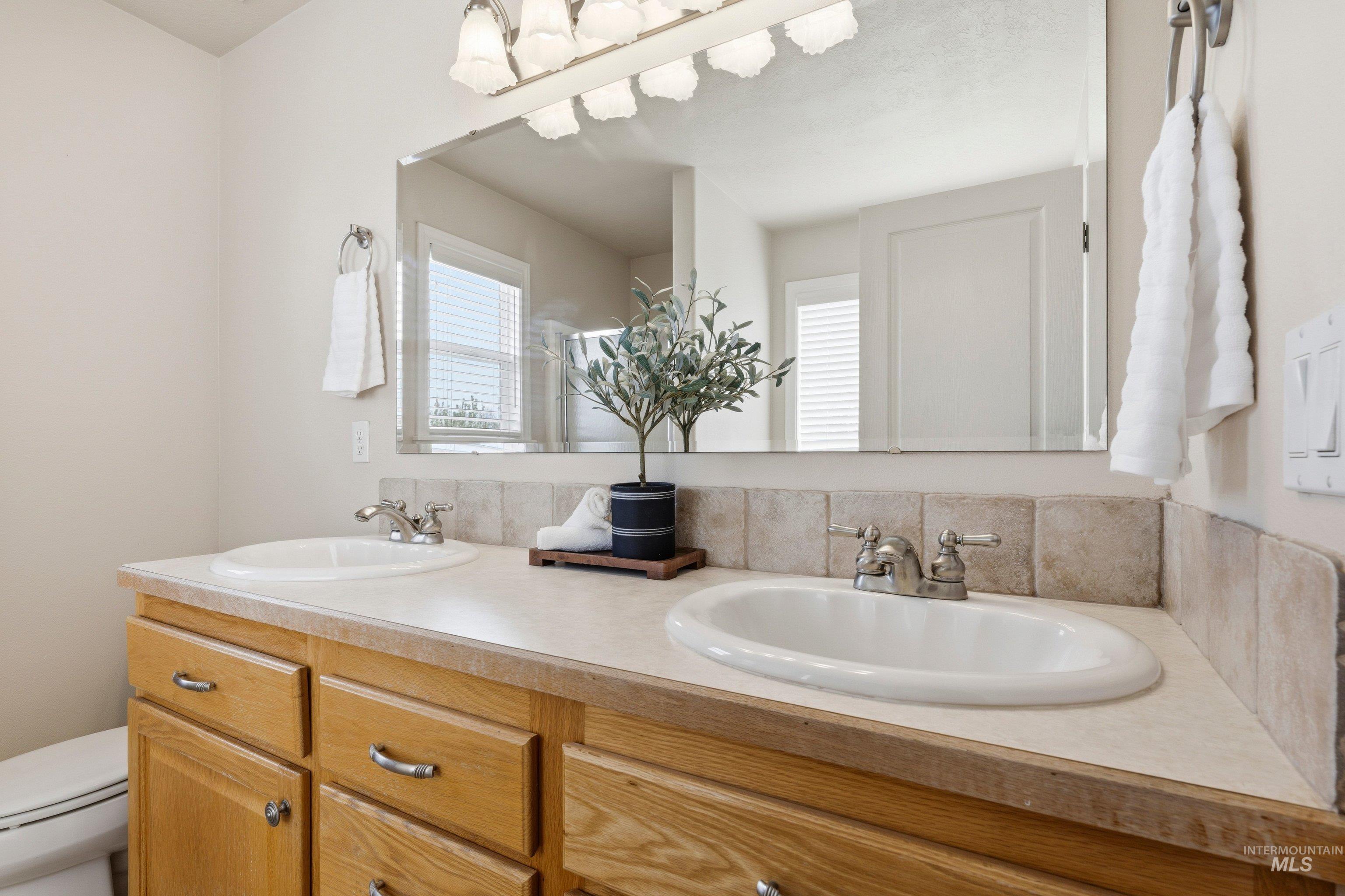 3787 N Alexis Way, Meridian, Idaho 83646, 4 Bedrooms, 3 Bathrooms, Residential For Sale, Price $549,000,MLS 98980105