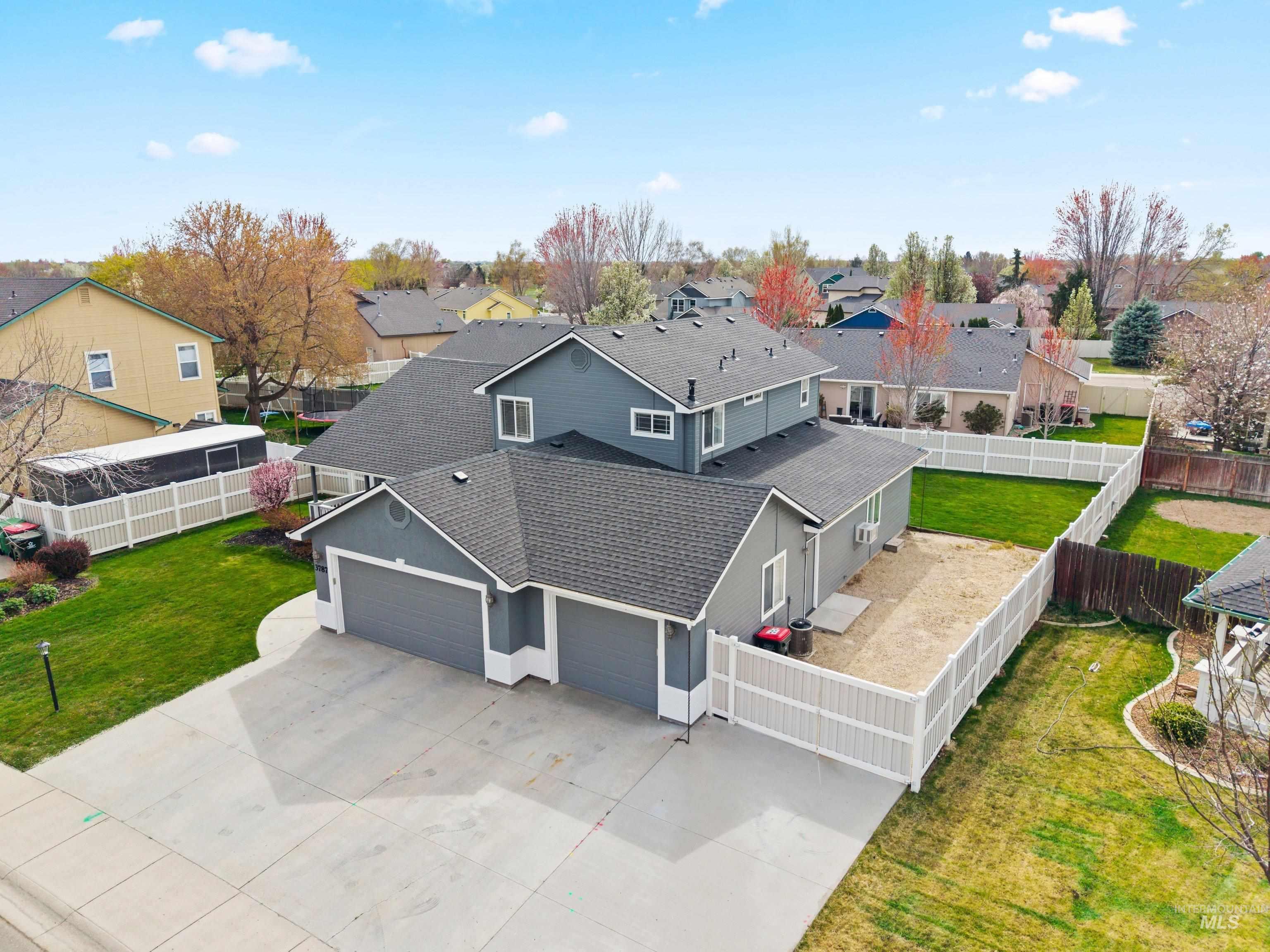 3787 N Alexis Way, Meridian, Idaho 83646, 4 Bedrooms, 3 Bathrooms, Residential For Sale, Price $549,000,MLS 98980105