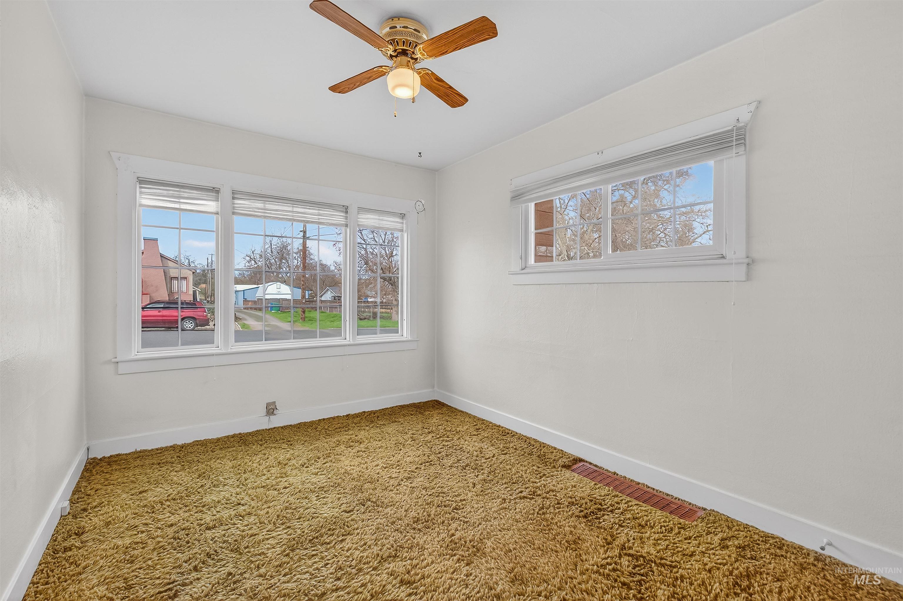 1317 15th Street, Lewiston, Idaho 83501, 2 Bedrooms, 1 Bathroom, Residential For Sale, Price $269,000,MLS 98980106