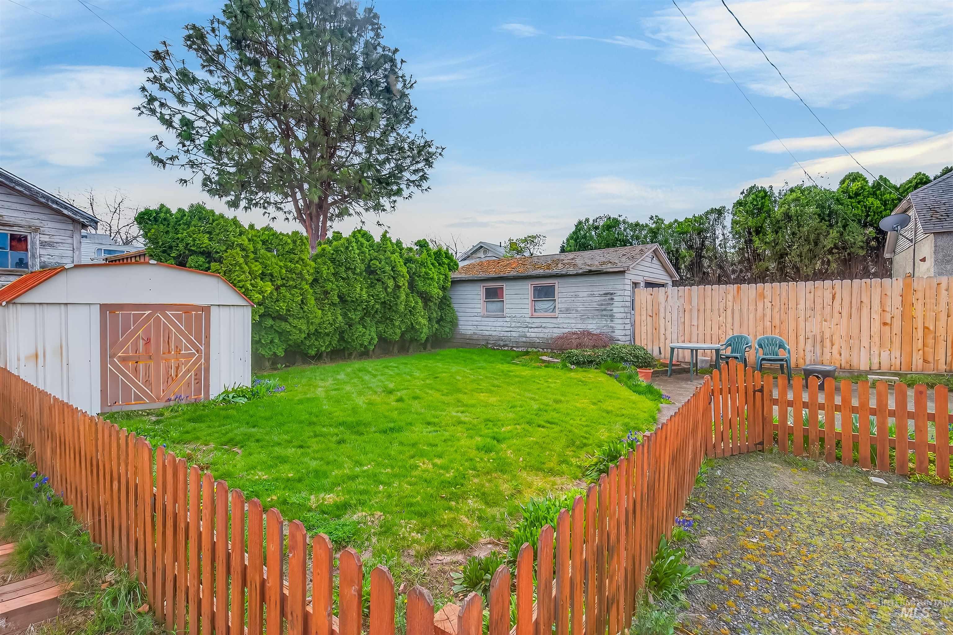 1317 15th Street, Lewiston, Idaho 83501, 2 Bedrooms, 1 Bathroom, Residential For Sale, Price $269,000,MLS 98980106