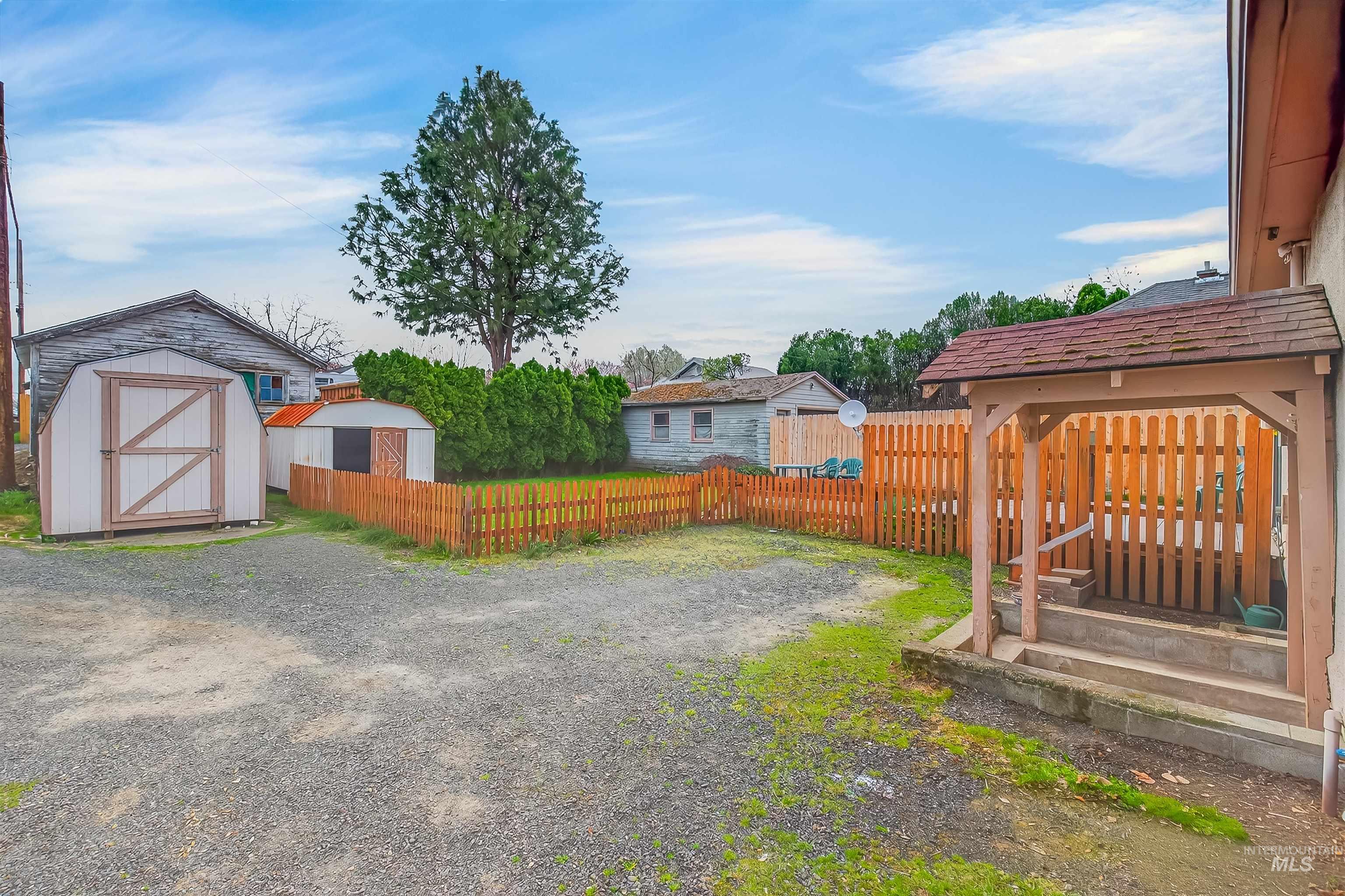 1317 15th Street, Lewiston, Idaho 83501, 2 Bedrooms, 1 Bathroom, Residential For Sale, Price $269,000,MLS 98980106