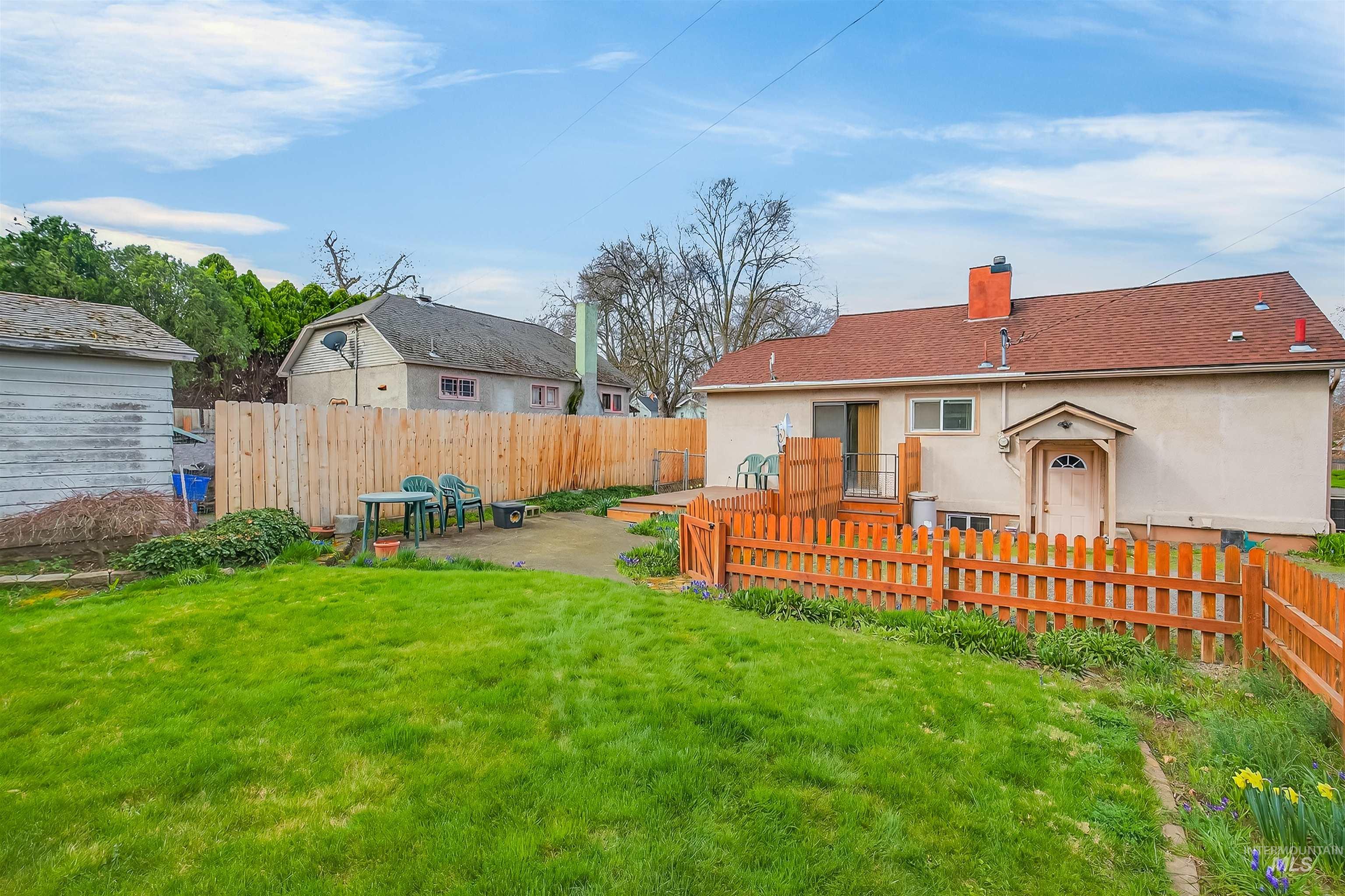 1317 15th Street, Lewiston, Idaho 83501, 2 Bedrooms, 1 Bathroom, Residential For Sale, Price $269,000,MLS 98980106