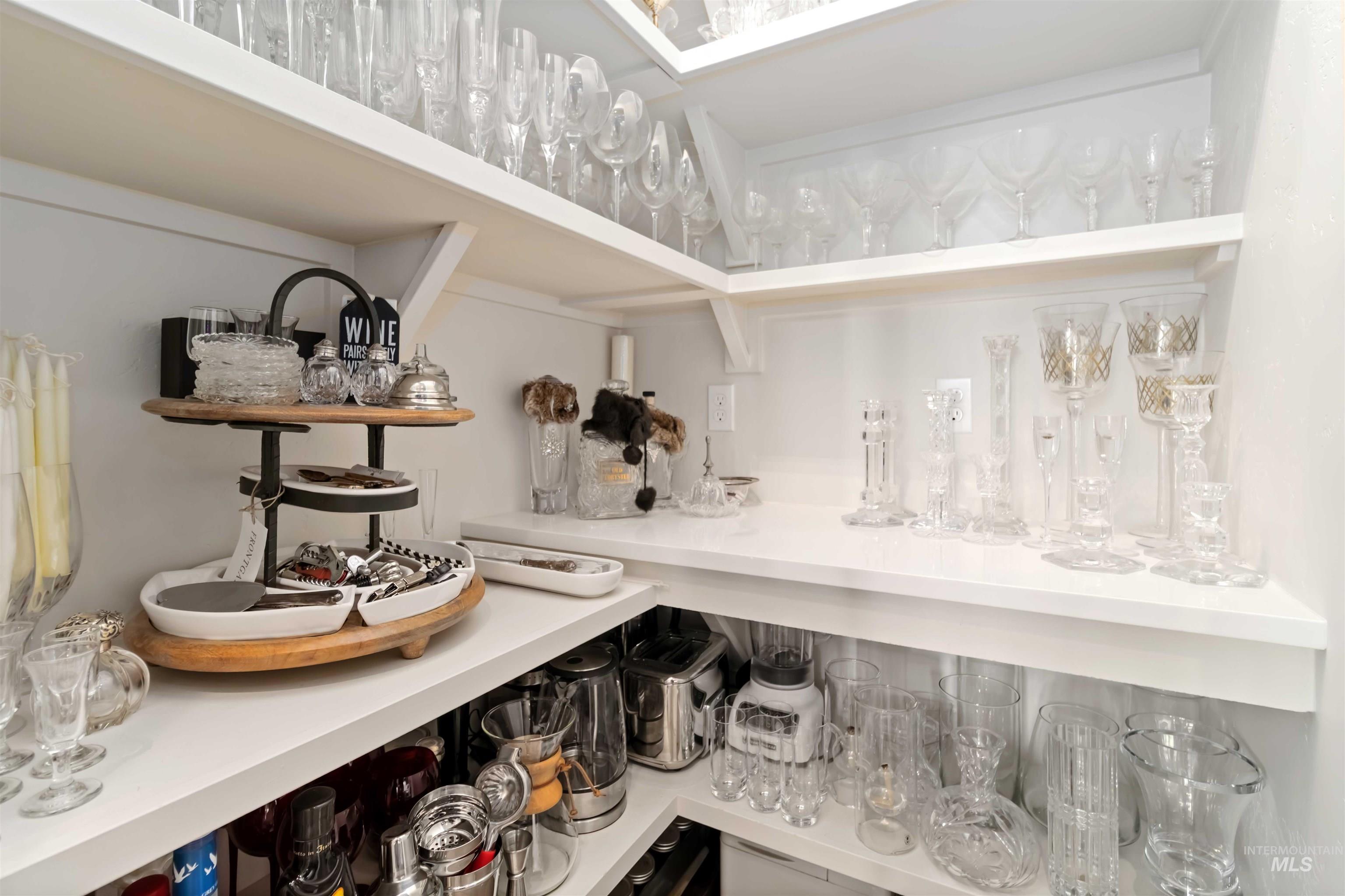 3193 S Sedgebrook Lane, Eagle, Idaho 83616, 3 Bedrooms, 2.5 Bathrooms, Residential For Sale, Price $777,000, 98980107