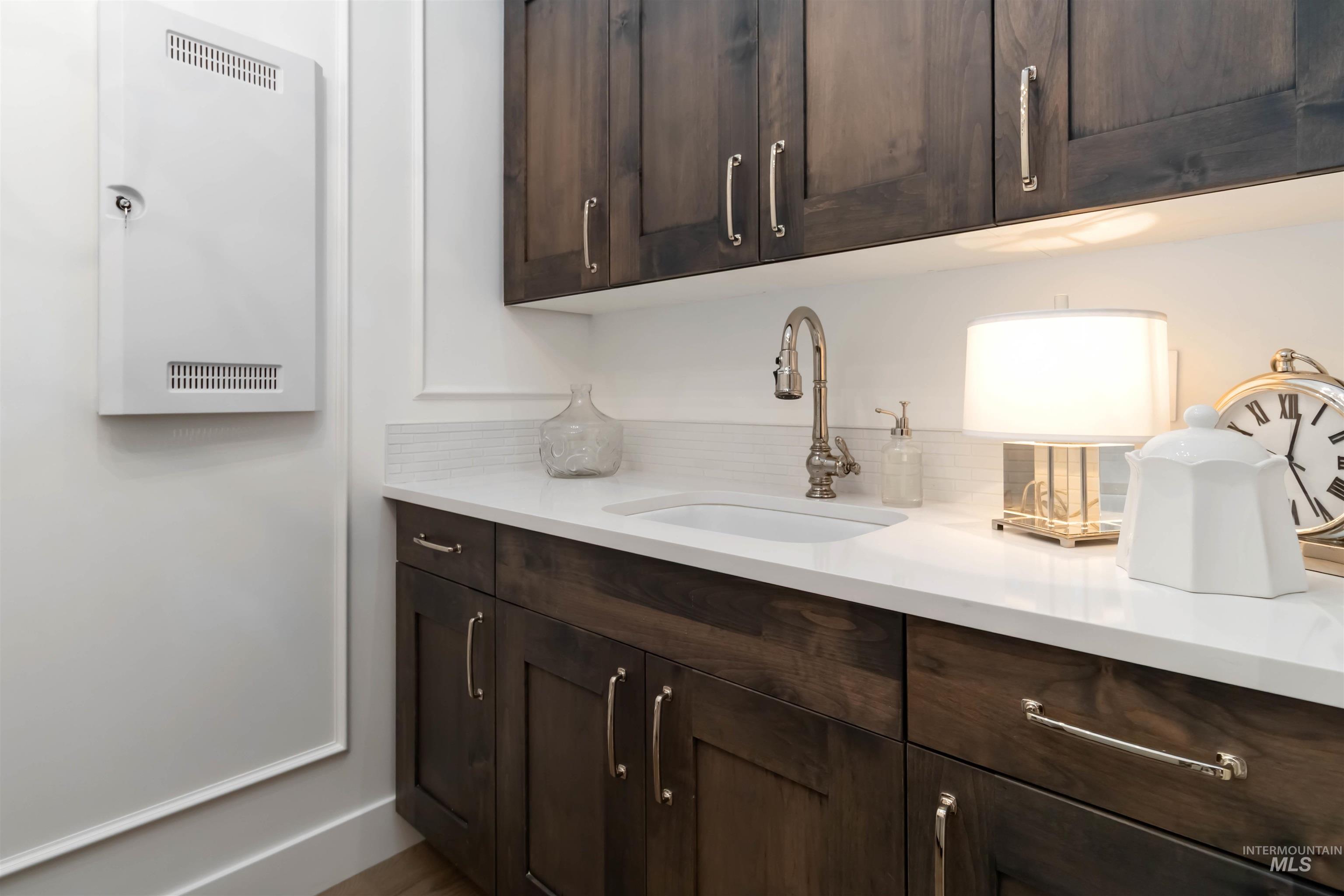 3193 S Sedgebrook Lane, Eagle, Idaho 83616, 3 Bedrooms, 2.5 Bathrooms, Residential For Sale, Price $799,990,MLS 98980107