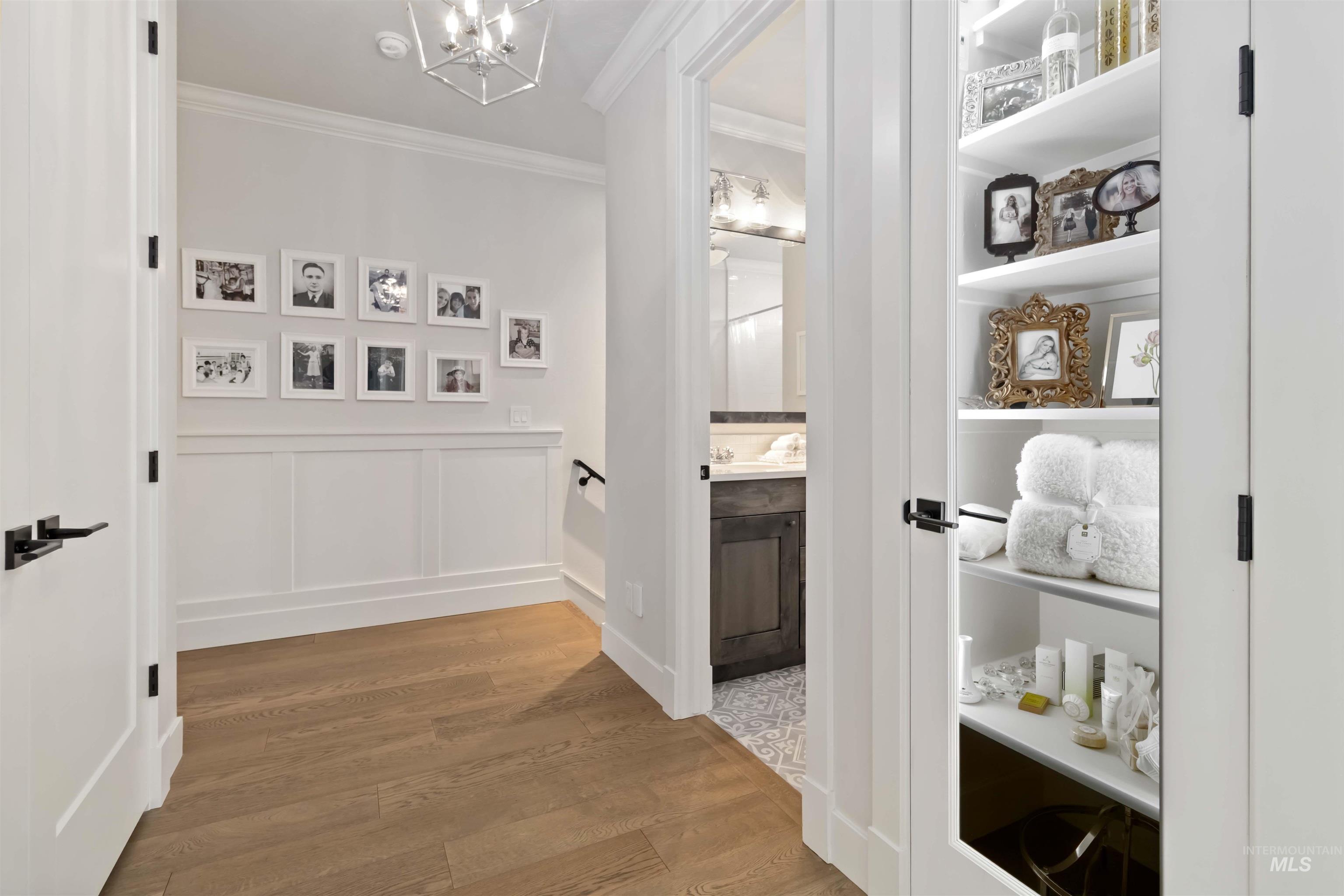 3193 S Sedgebrook Lane, Eagle, Idaho 83616, 3 Bedrooms, 2.5 Bathrooms, Residential For Sale, Price $777,000, 98980107