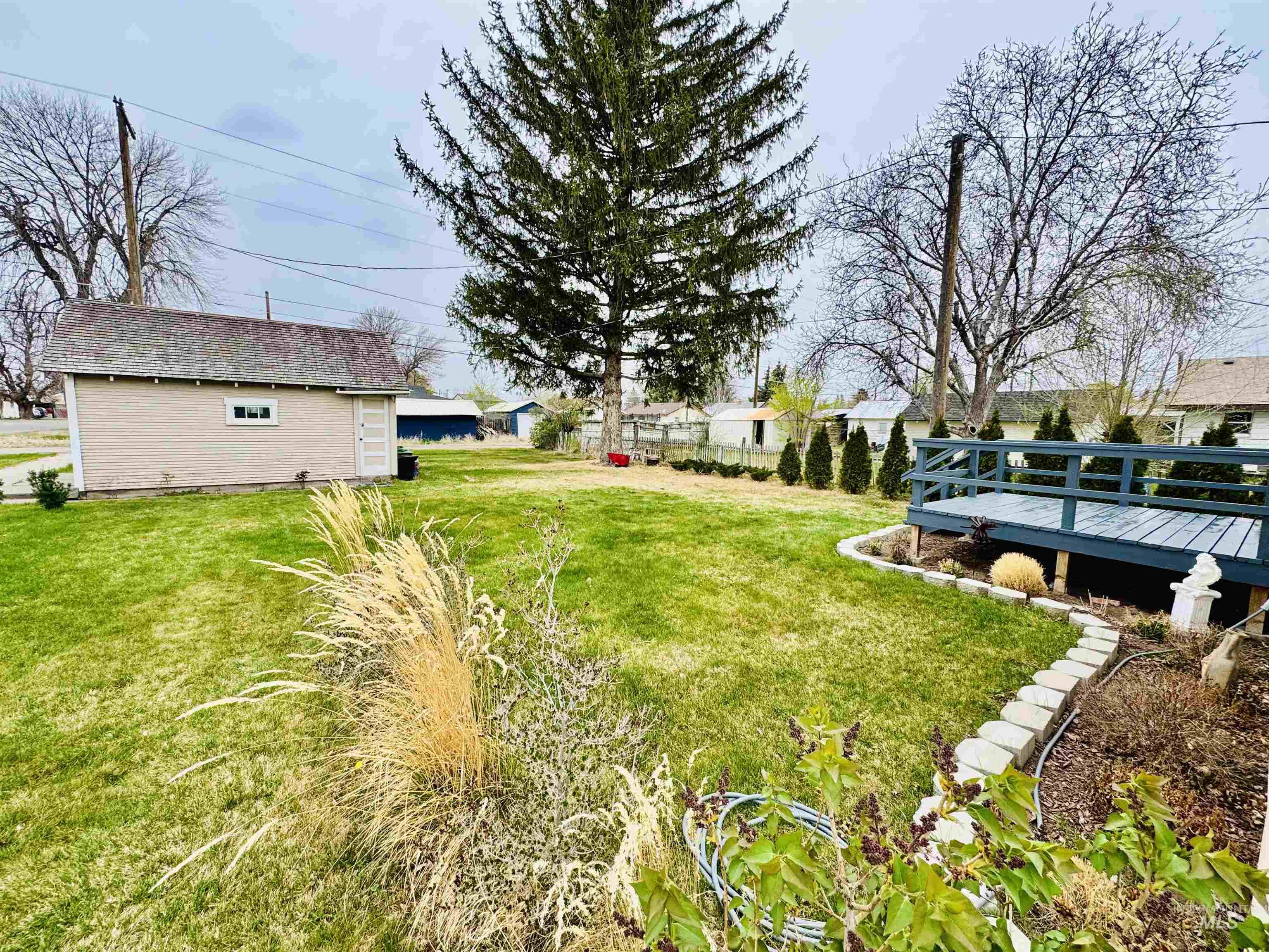 1001 E St, Rupert, Idaho 83350-0000, 2 Bedrooms, 1 Bathroom, Residential For Sale, Price $229,900,MLS 98980109