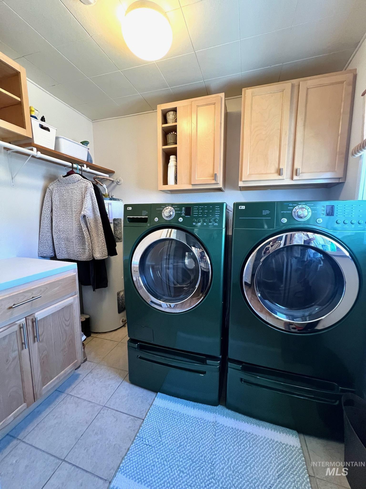 1223 N Ohio Ave., Caldwell, Idaho 83605, 3 Bedrooms, 2.5 Bathrooms, Residential For Sale, Price $425,000, 98980110