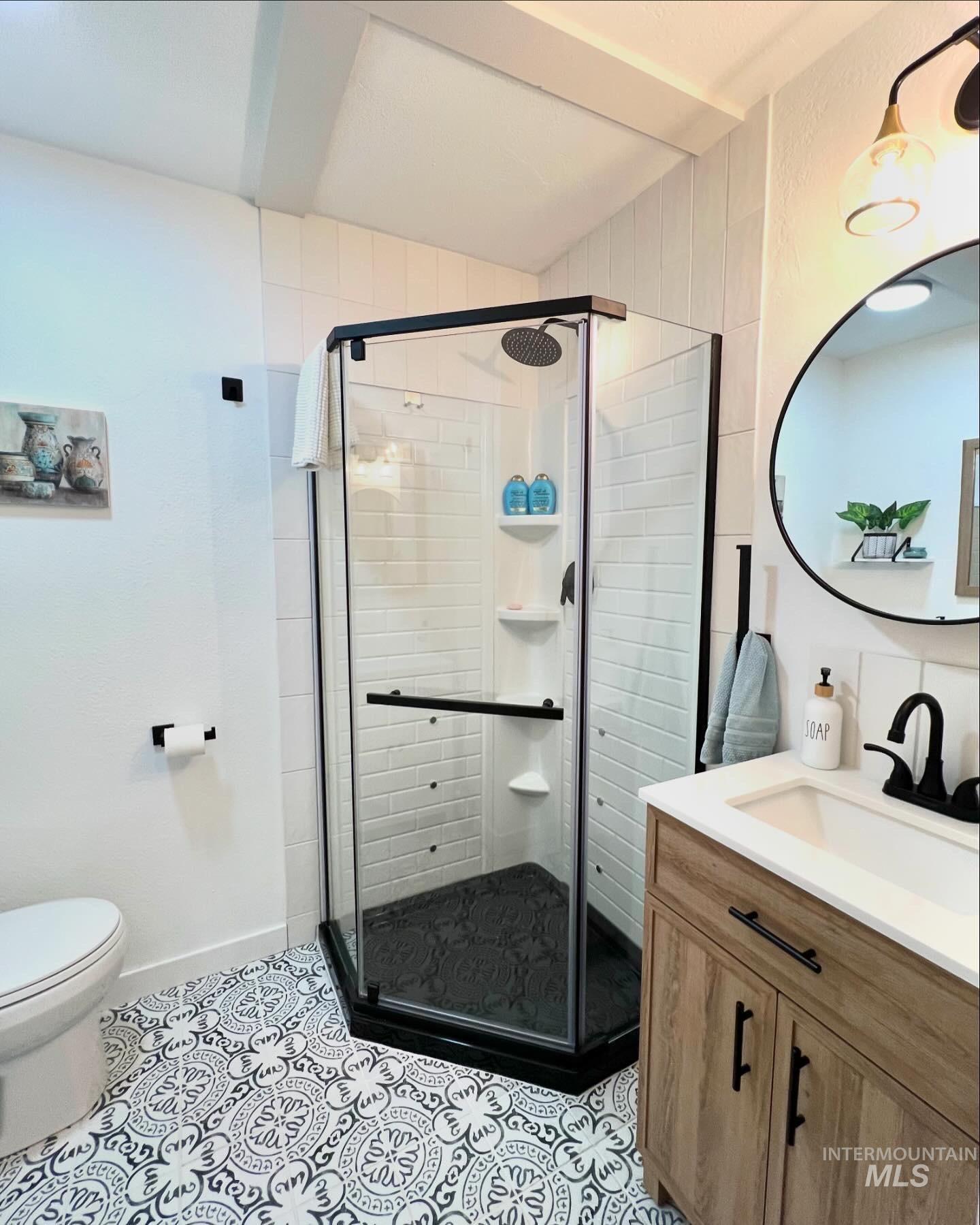 1223 N Ohio Ave., Caldwell, Idaho 83605, 3 Bedrooms, 2.5 Bathrooms, Residential For Sale, Price $425,000, 98980110