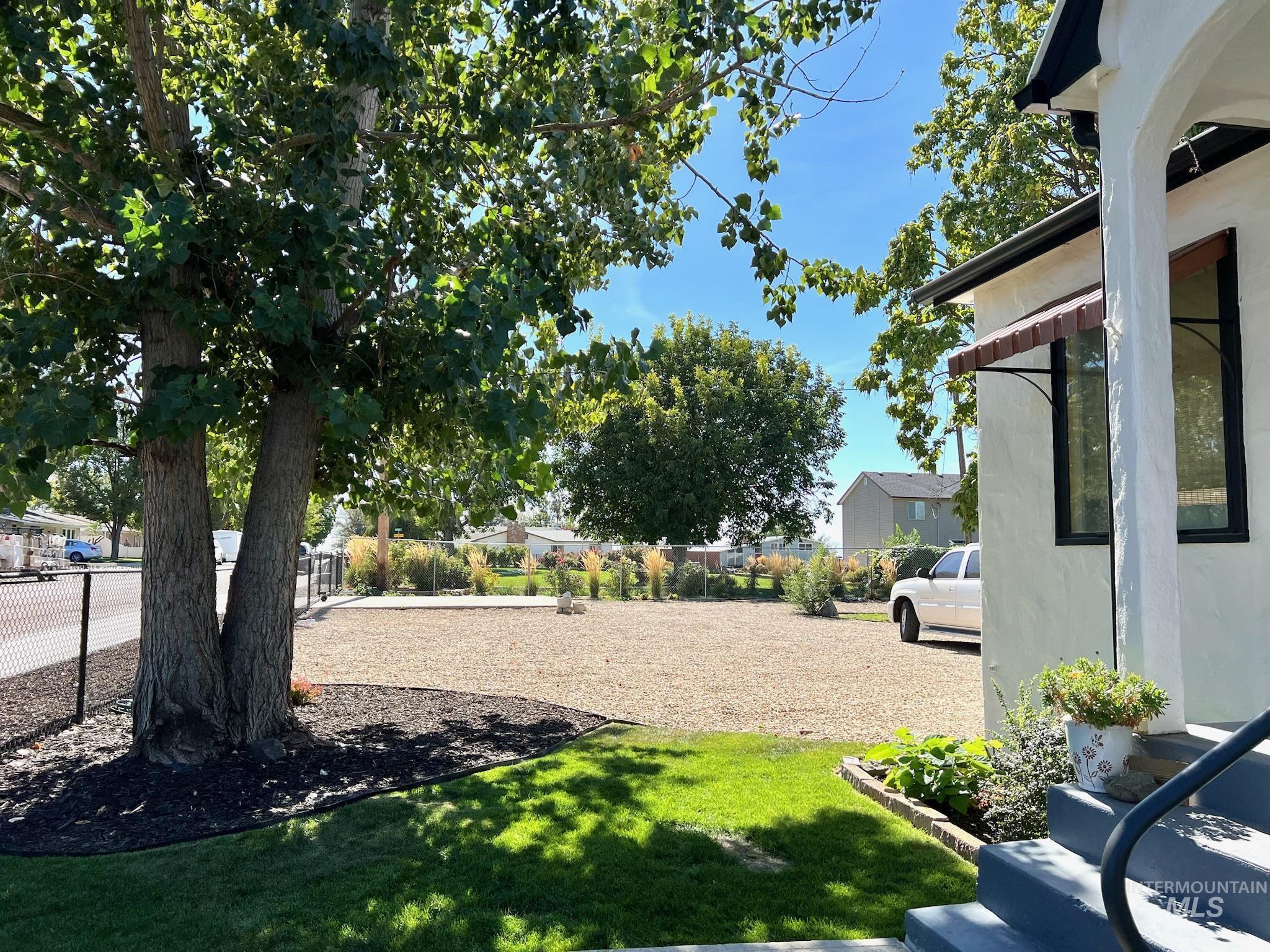 1223 N Ohio Ave., Caldwell, Idaho 83605, 3 Bedrooms, 2.5 Bathrooms, Residential For Sale, Price $425,000, 98980110