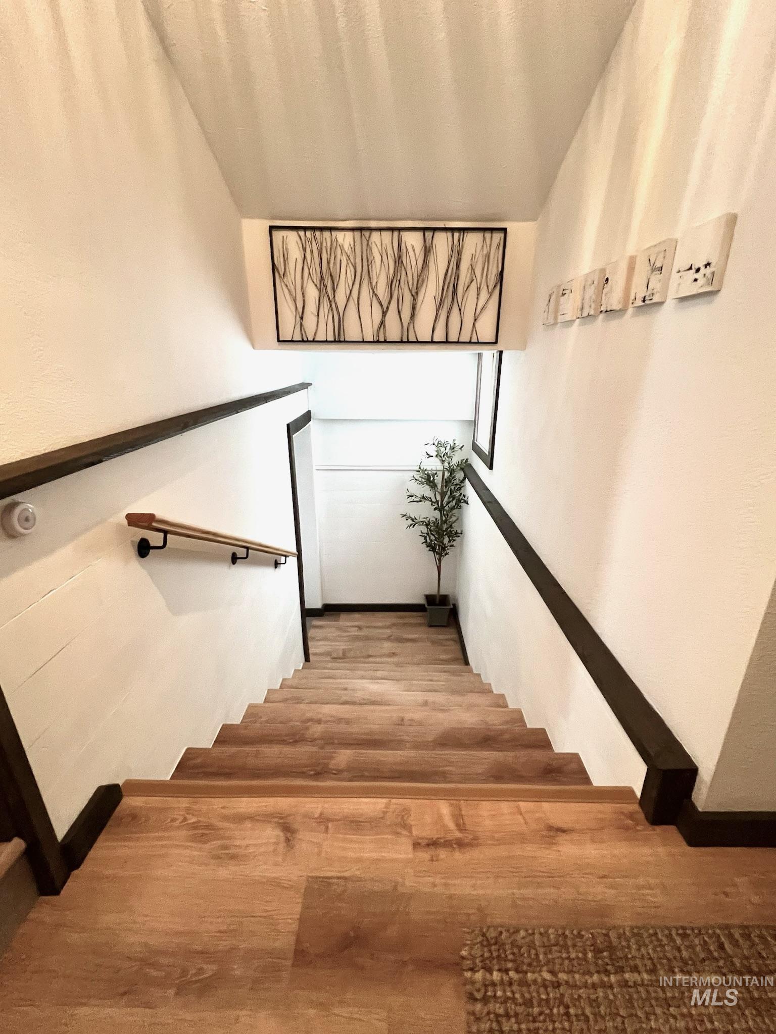 1223 N Ohio Ave., Caldwell, Idaho 83605, 3 Bedrooms, 2.5 Bathrooms, Residential For Sale, Price $425,000,MLS 98980110