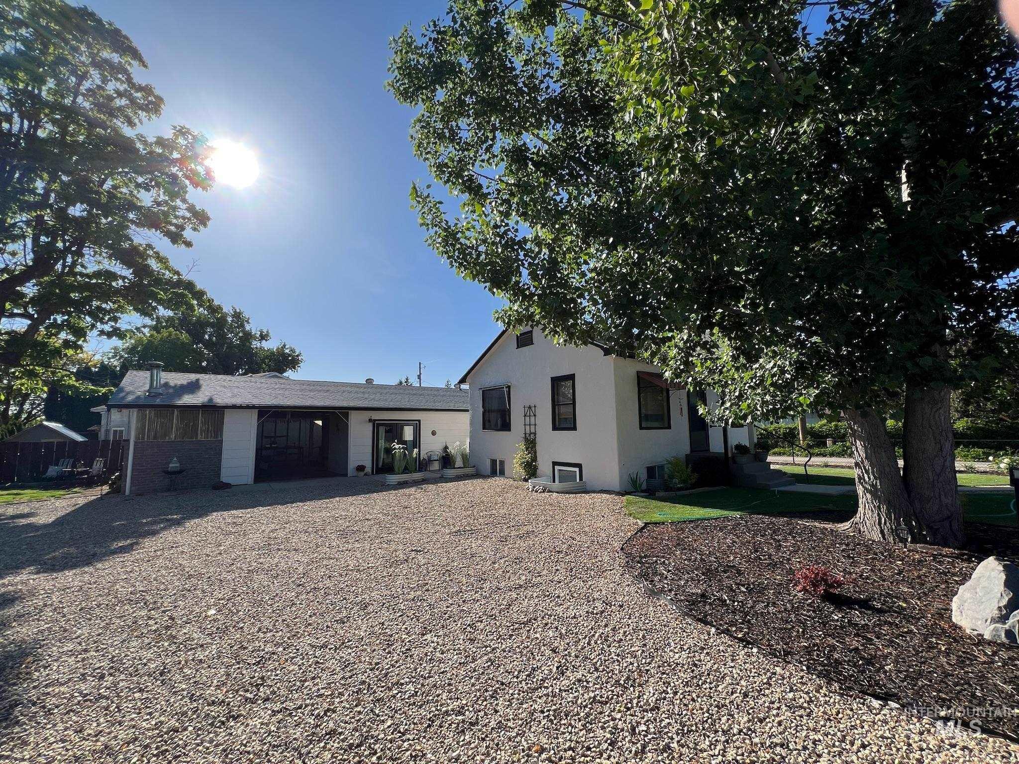 1223 N Ohio Ave., Caldwell, Idaho 83605, 3 Bedrooms, 2.5 Bathrooms, Residential For Sale, Price $425,000, 98980110