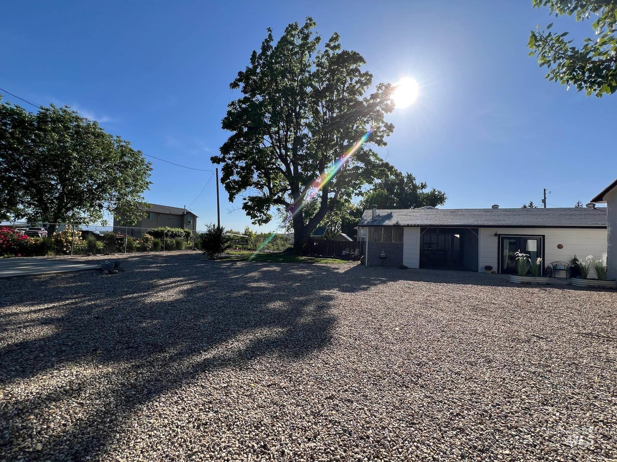 1223 N Ohio Ave., Caldwell, Idaho 83605, 3 Bedrooms, 2.5 Bathrooms, Residential For Sale, Price $425,000, 98980110