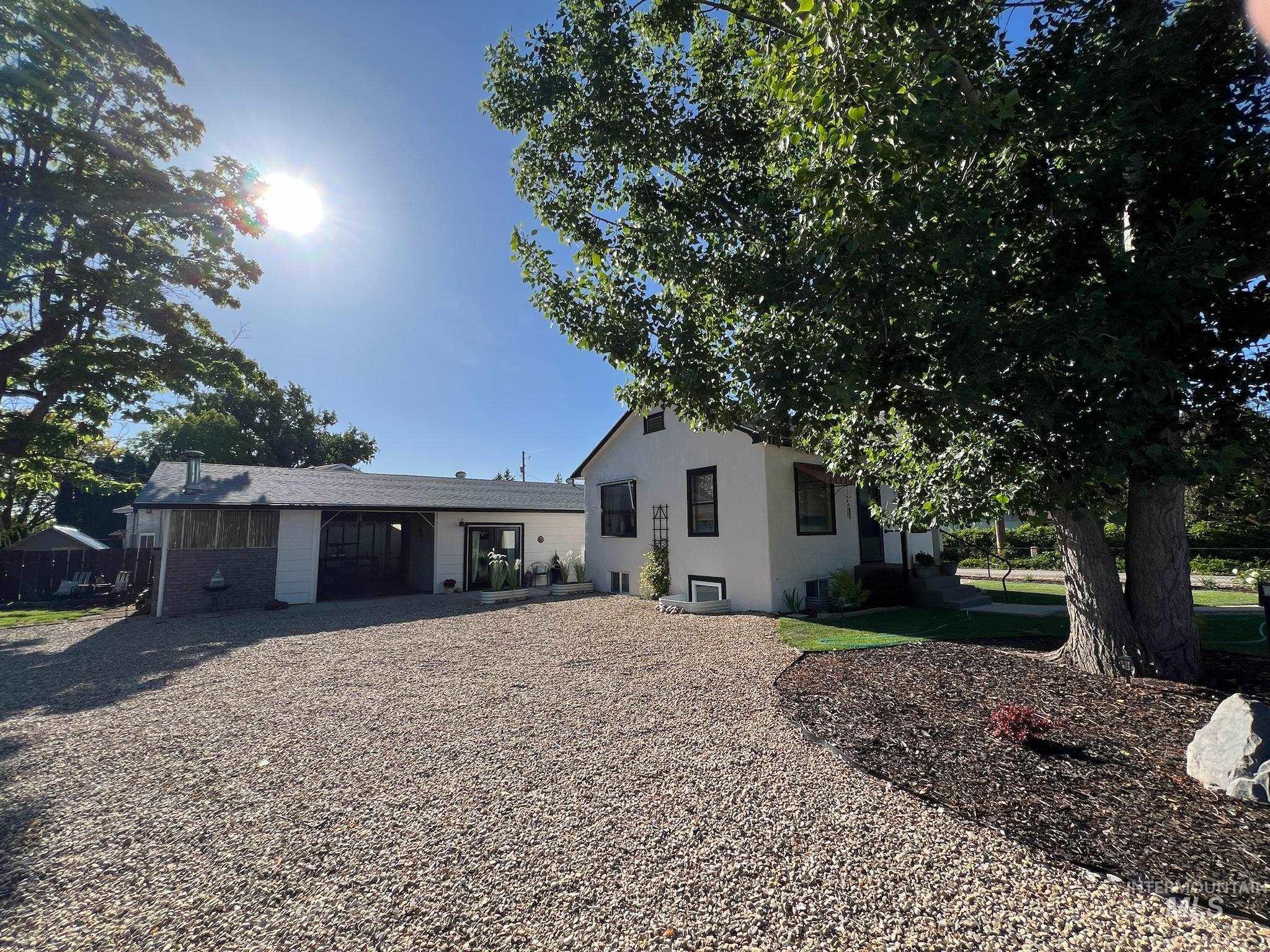 1223 N Ohio Ave., Caldwell, Idaho 83605, 3 Bedrooms, 2.5 Bathrooms, Residential For Sale, Price $425,000,MLS 98980110