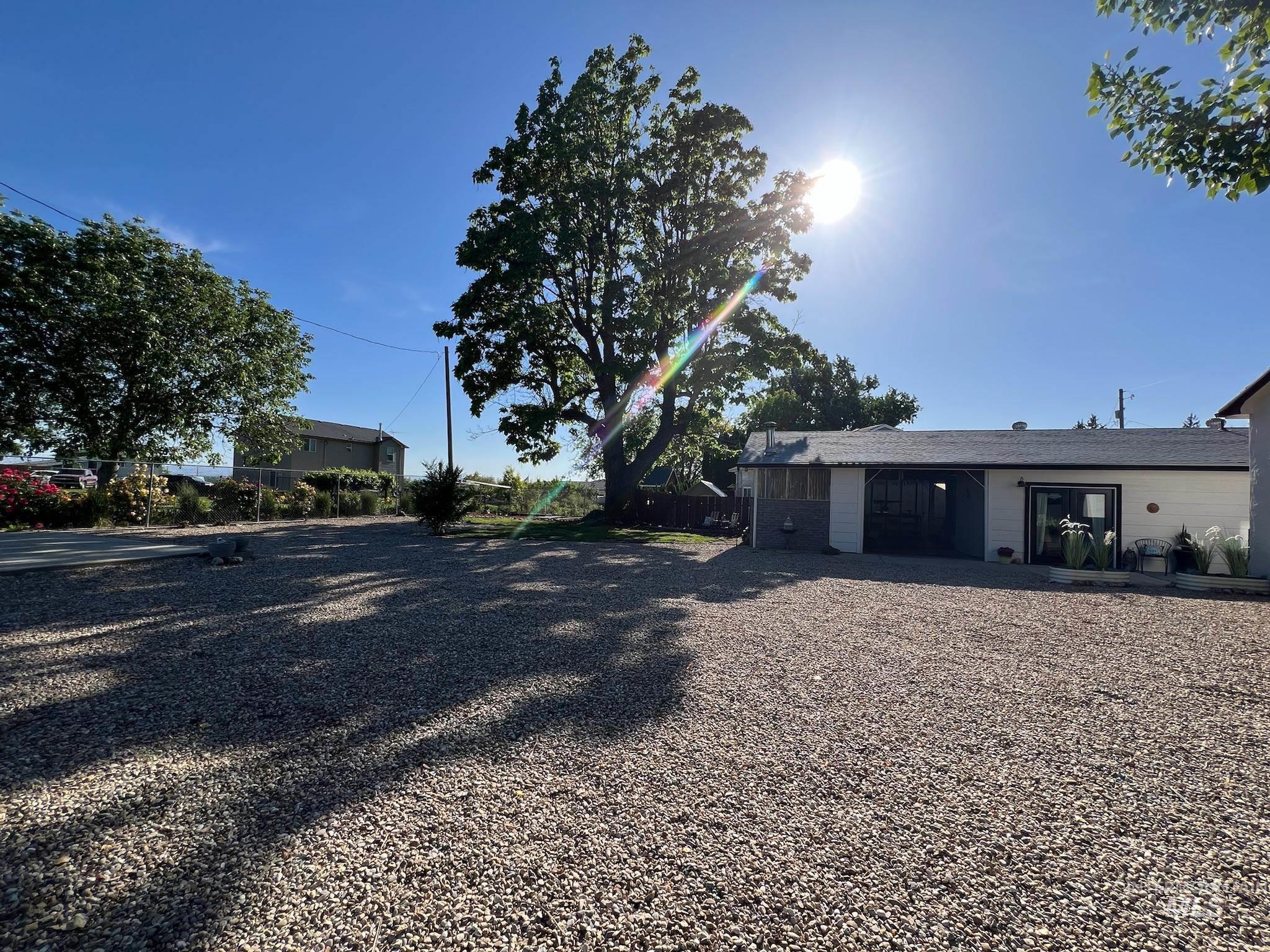 1223 N Ohio Ave., Caldwell, Idaho 83605, 3 Bedrooms, 2.5 Bathrooms, Residential For Sale, Price $425,000,MLS 98980110