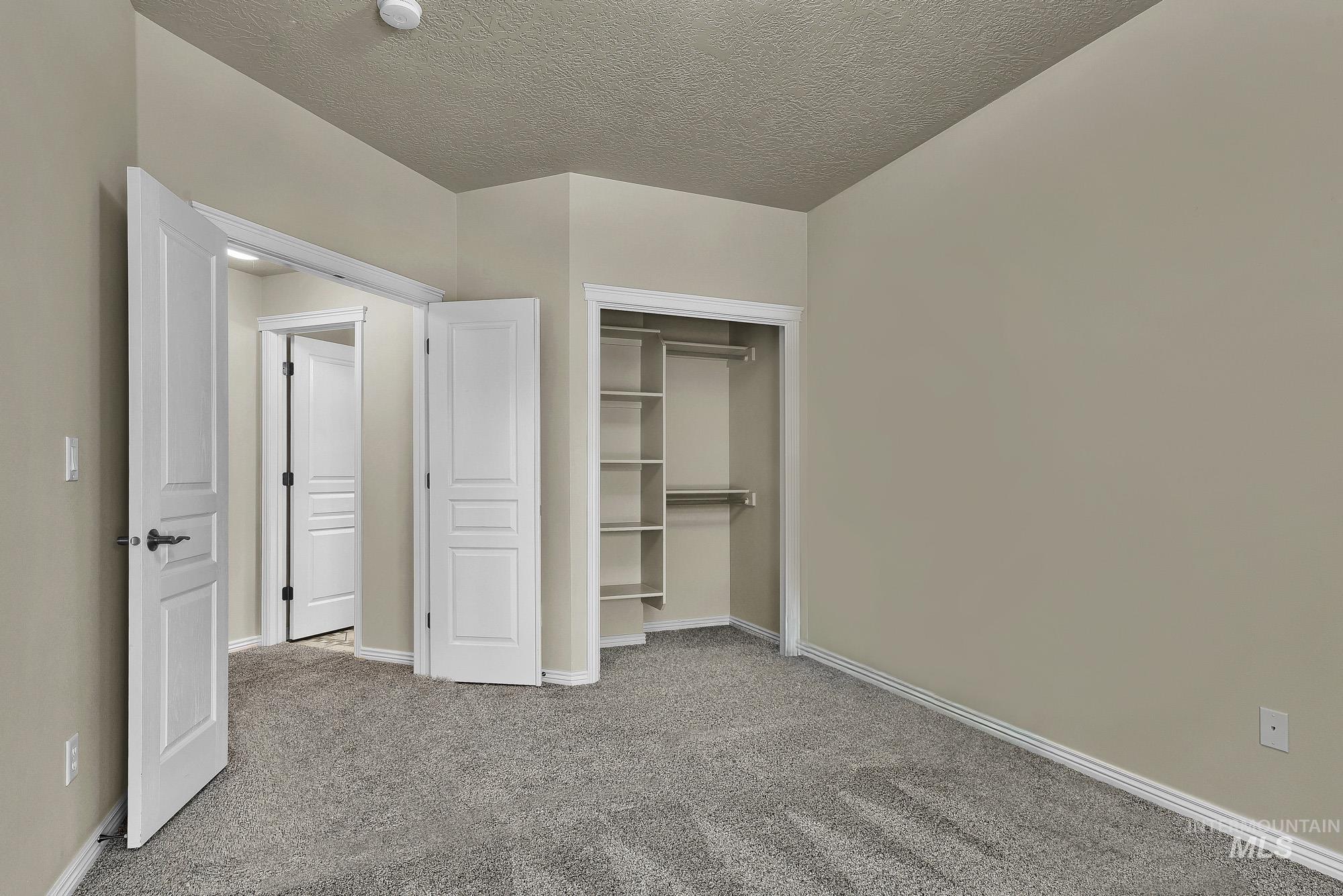 10996 W Southerland St, Boise, Idaho 83709, 6 Bedrooms, 4 Bathrooms, Residential For Sale, Price $799,900,MLS 98980112