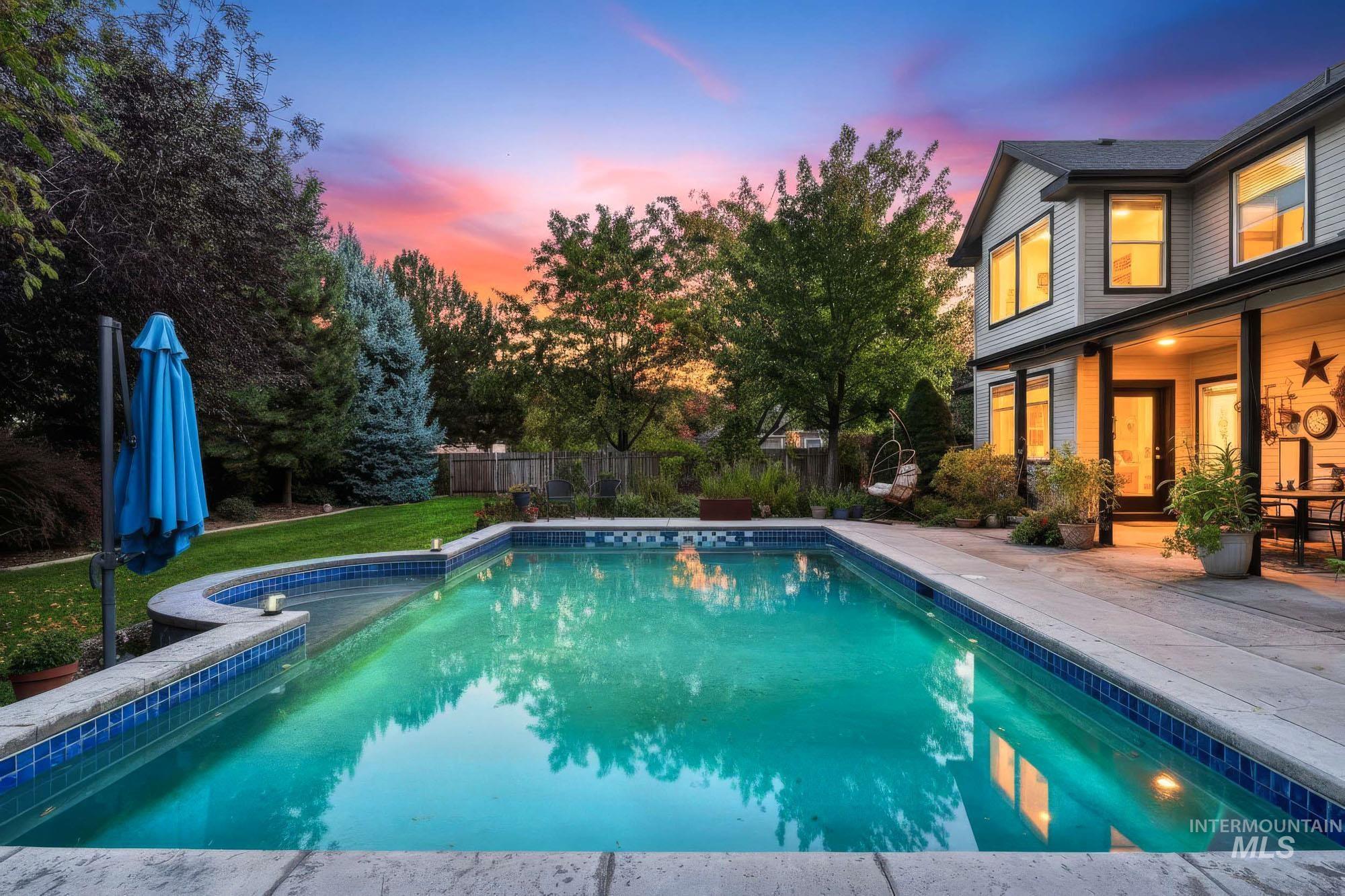 10996 W Southerland St, Boise, Idaho 83709, 6 Bedrooms, 4 Bathrooms, Residential For Sale, Price $799,900,MLS 98980112