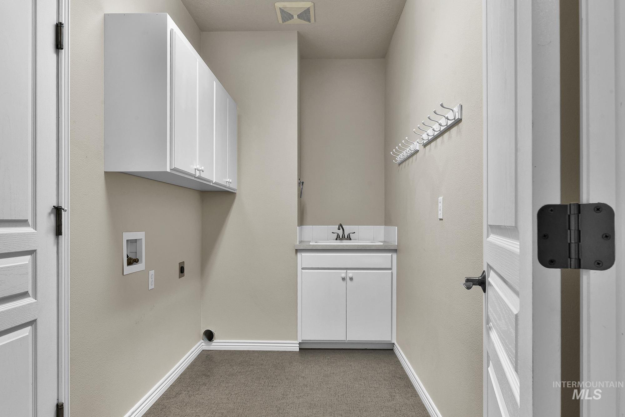 10996 W Southerland St, Boise, Idaho 83709, 6 Bedrooms, 4 Bathrooms, Residential For Sale, Price $799,900,MLS 98980112