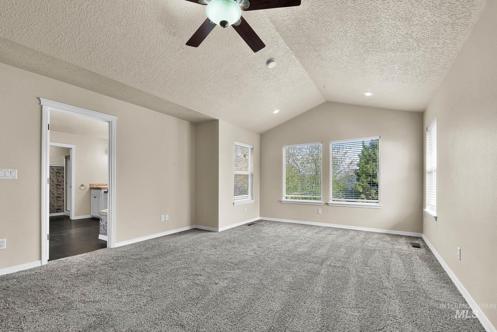 10996 W Southerland St, Boise, Idaho 83709, 6 Bedrooms, 4 Bathrooms, Residential For Sale, Price $799,900,MLS 98980112