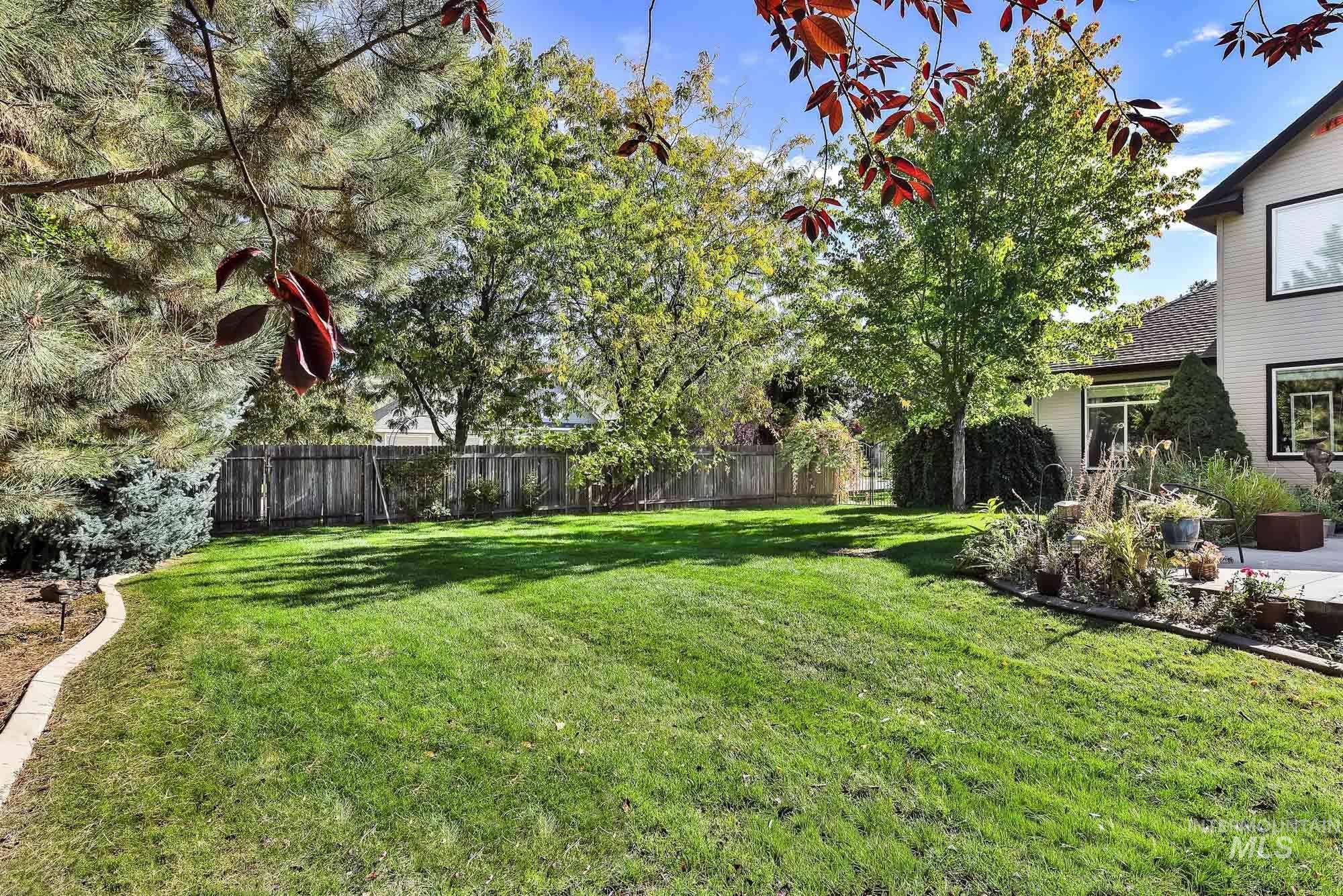 10996 W Southerland St, Boise, Idaho 83709, 6 Bedrooms, 4 Bathrooms, Residential For Sale, Price $799,900,MLS 98980112