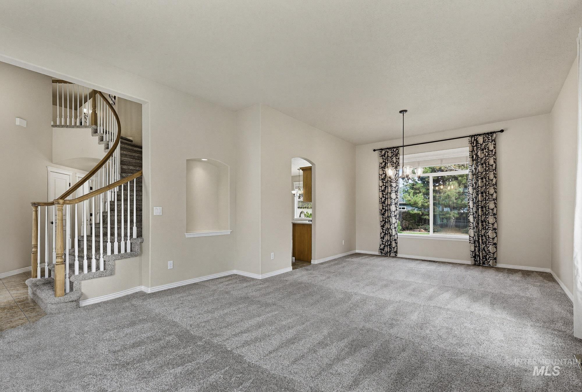 10996 W Southerland St, Boise, Idaho 83709, 6 Bedrooms, 4 Bathrooms, Residential For Sale, Price $799,900,MLS 98980112