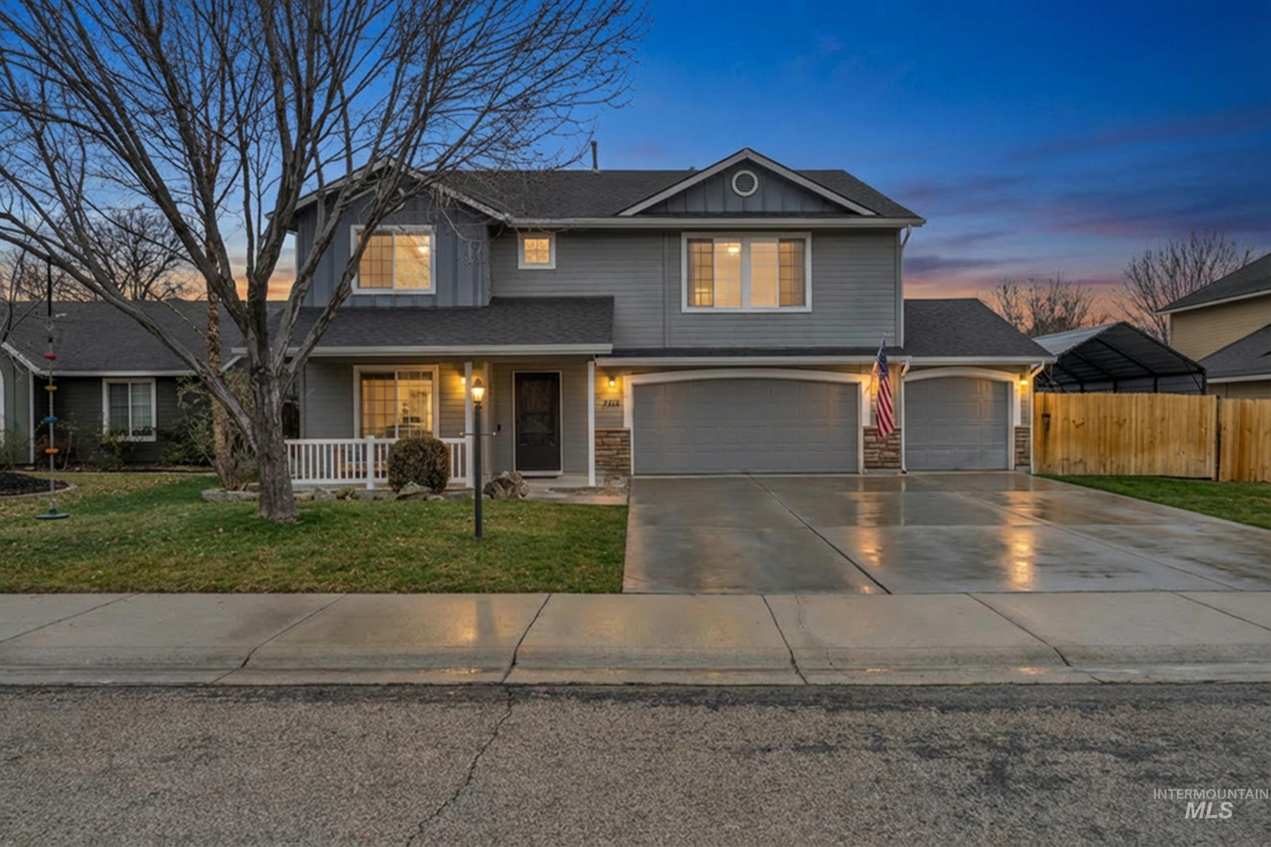 3614 S Creekwood Way, Boise, Idaho 83709, 4 Bedrooms, 2.5 Bathrooms, Residential For Sale, Price $619,000, 98980114