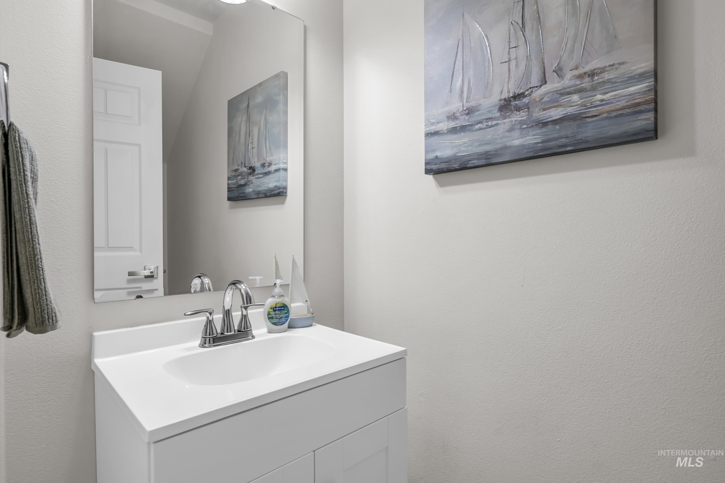 3614 S Creekwood Way, Boise, Idaho 83709, 4 Bedrooms, 2.5 Bathrooms, Residential For Sale, Price $619,000, 98980114