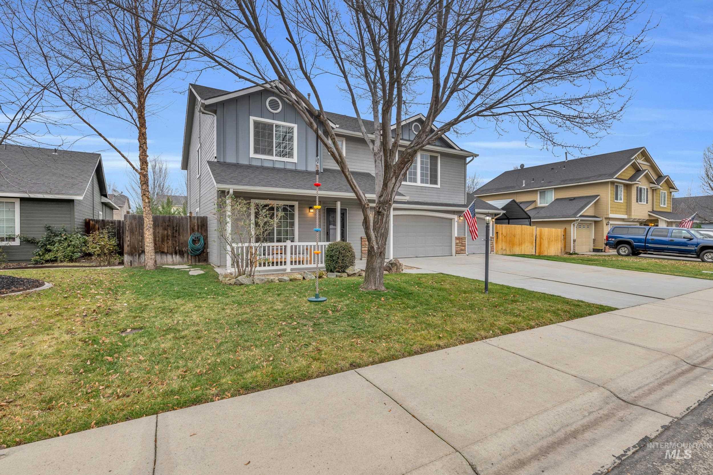 3614 S Creekwood Way, Boise, Idaho 83709, 4 Bedrooms, 2.5 Bathrooms, Residential For Sale, Price $619,000, 98980114