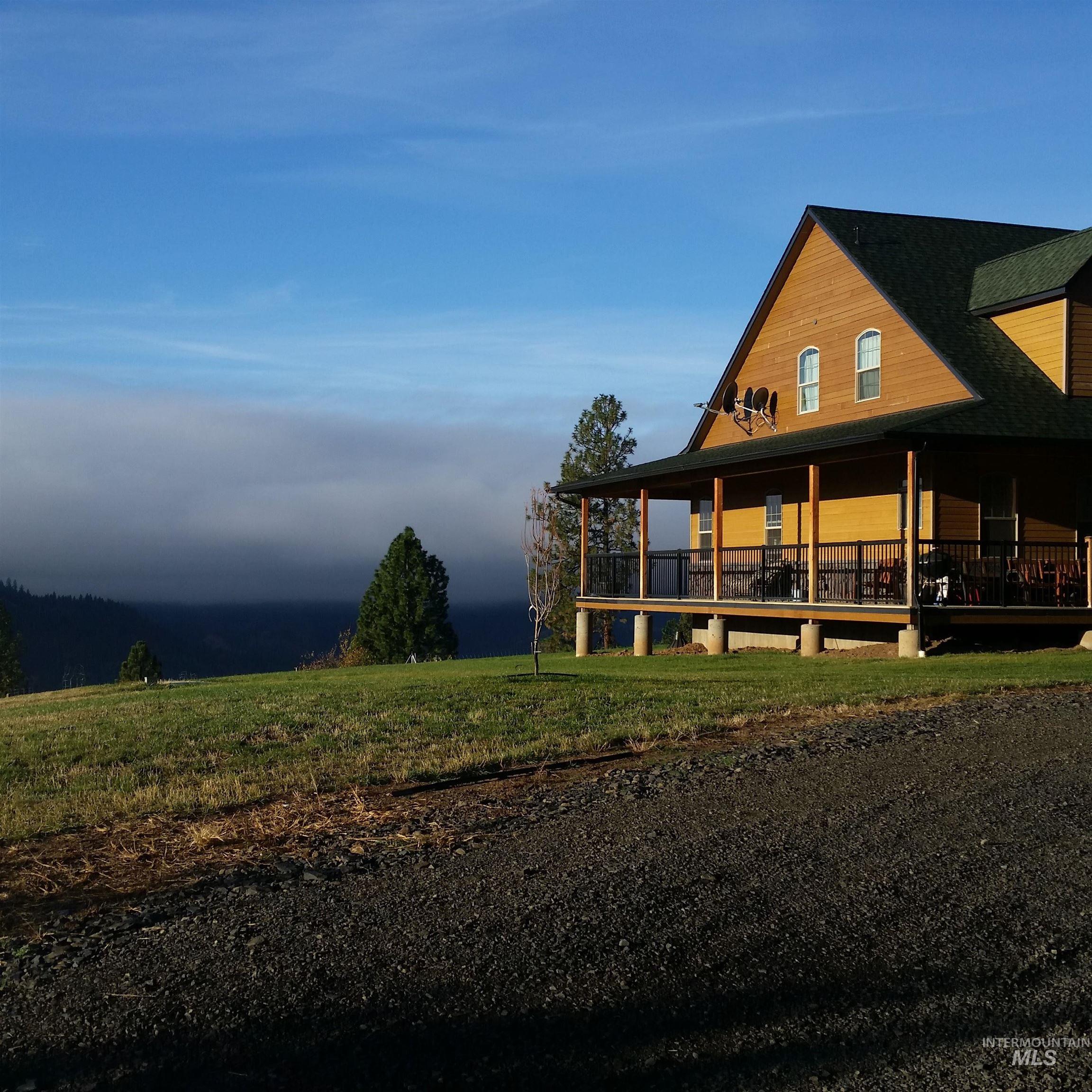 5371 Upper Fords Creek, Orofino, Idaho 83544, 2 Bedrooms, 3.5 Bathrooms, Residential For Sale, Price $1,500,000,MLS 98980115
