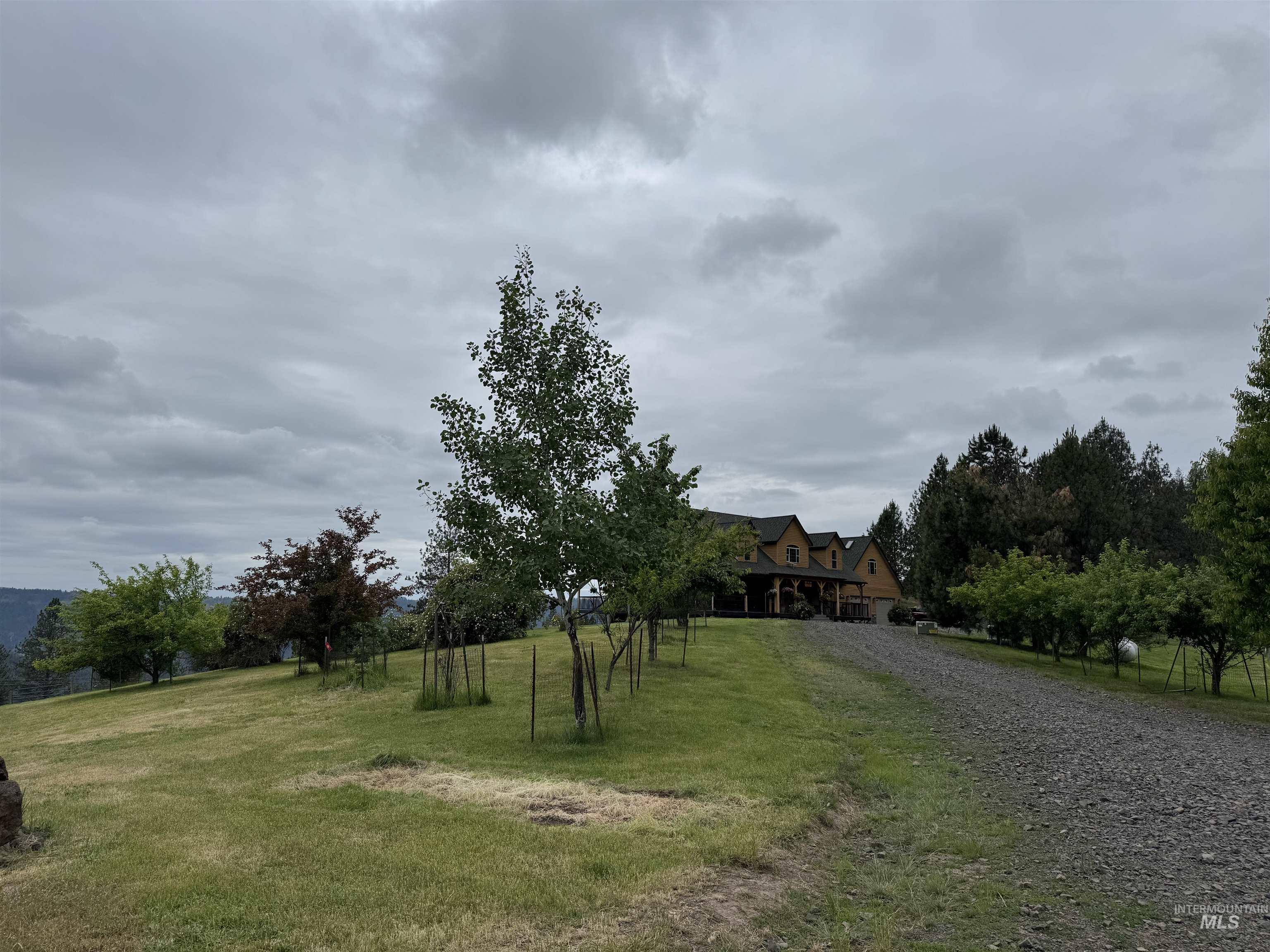 5371 Upper Fords Creek, Orofino, Idaho 83544, 2 Bedrooms, 3.5 Bathrooms, Residential For Sale, Price $1,400,000,MLS 98980115
