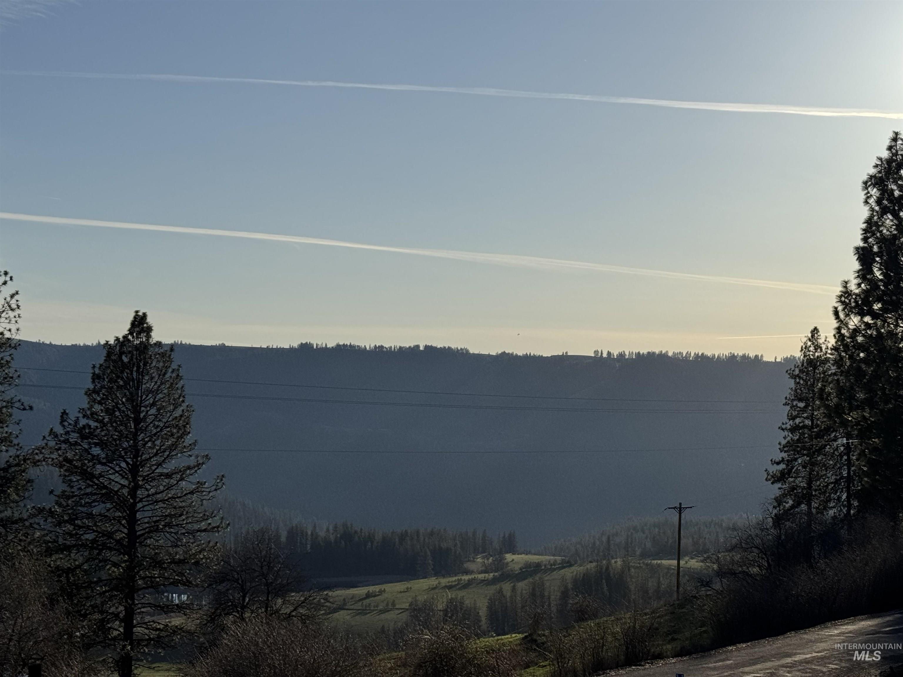 5371 Upper Fords Creek, Orofino, Idaho 83544, 2 Bedrooms, 3.5 Bathrooms, Residential For Sale, Price $1,500,000,MLS 98980115