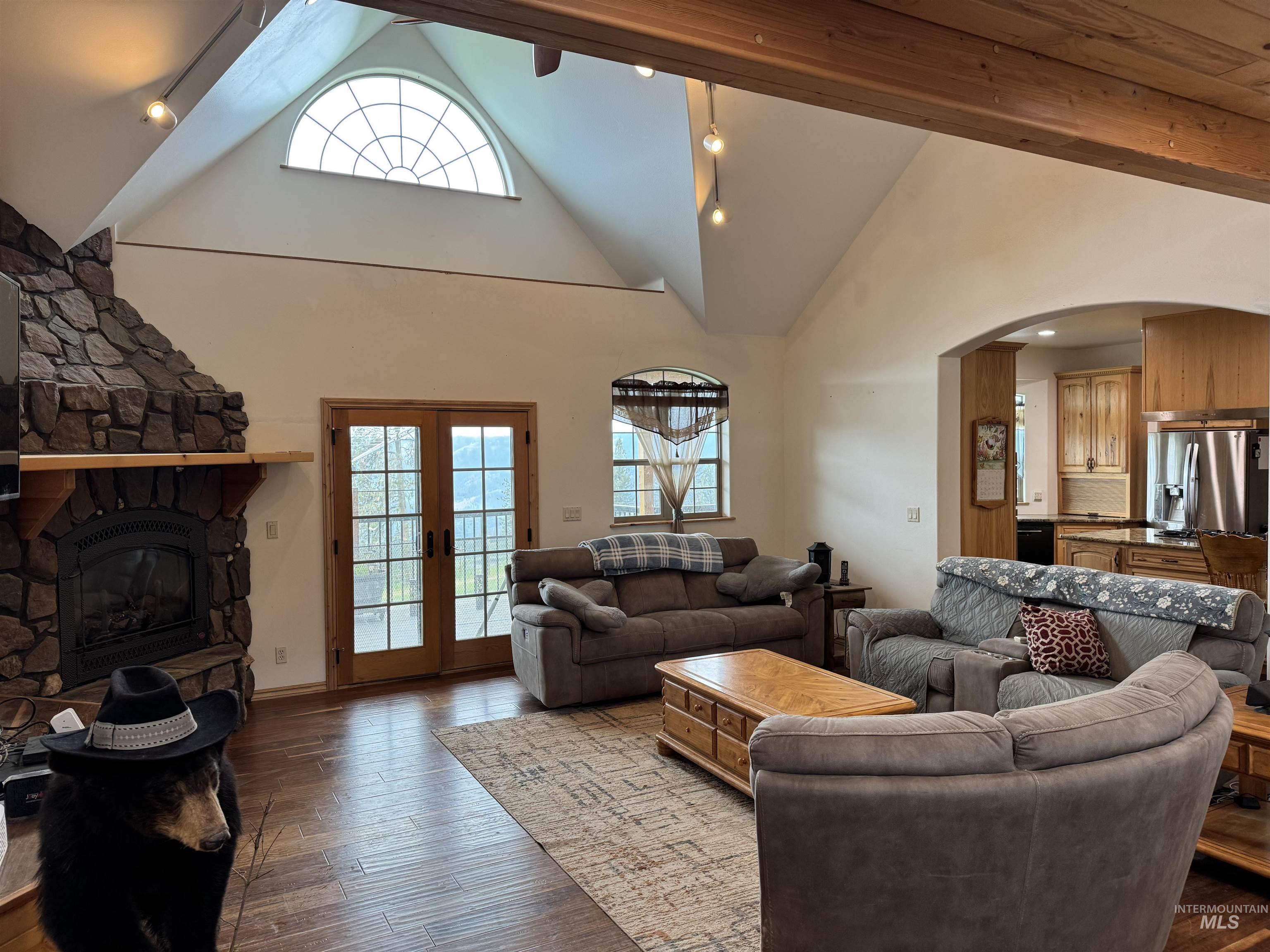 5371 Upper Fords Creek, Orofino, Idaho 83544, 2 Bedrooms, 3.5 Bathrooms, Residential For Sale, Price $1,400,000,MLS 98980115