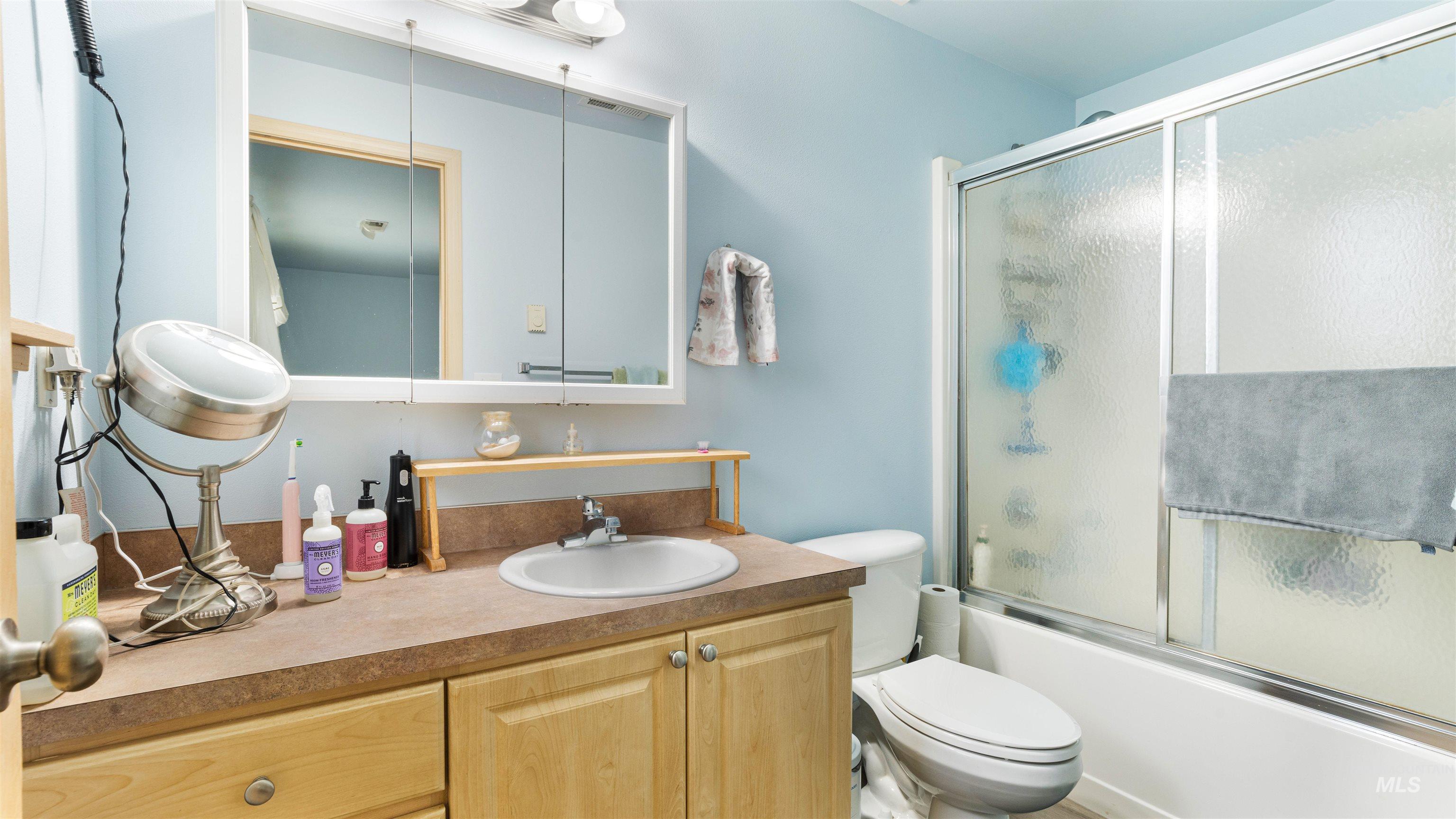 731 Tower Ln., Caldwell, Idaho 83607, 4 Bedrooms, 2 Bathrooms, Residential For Sale, Price $585,000,MLS 98980116