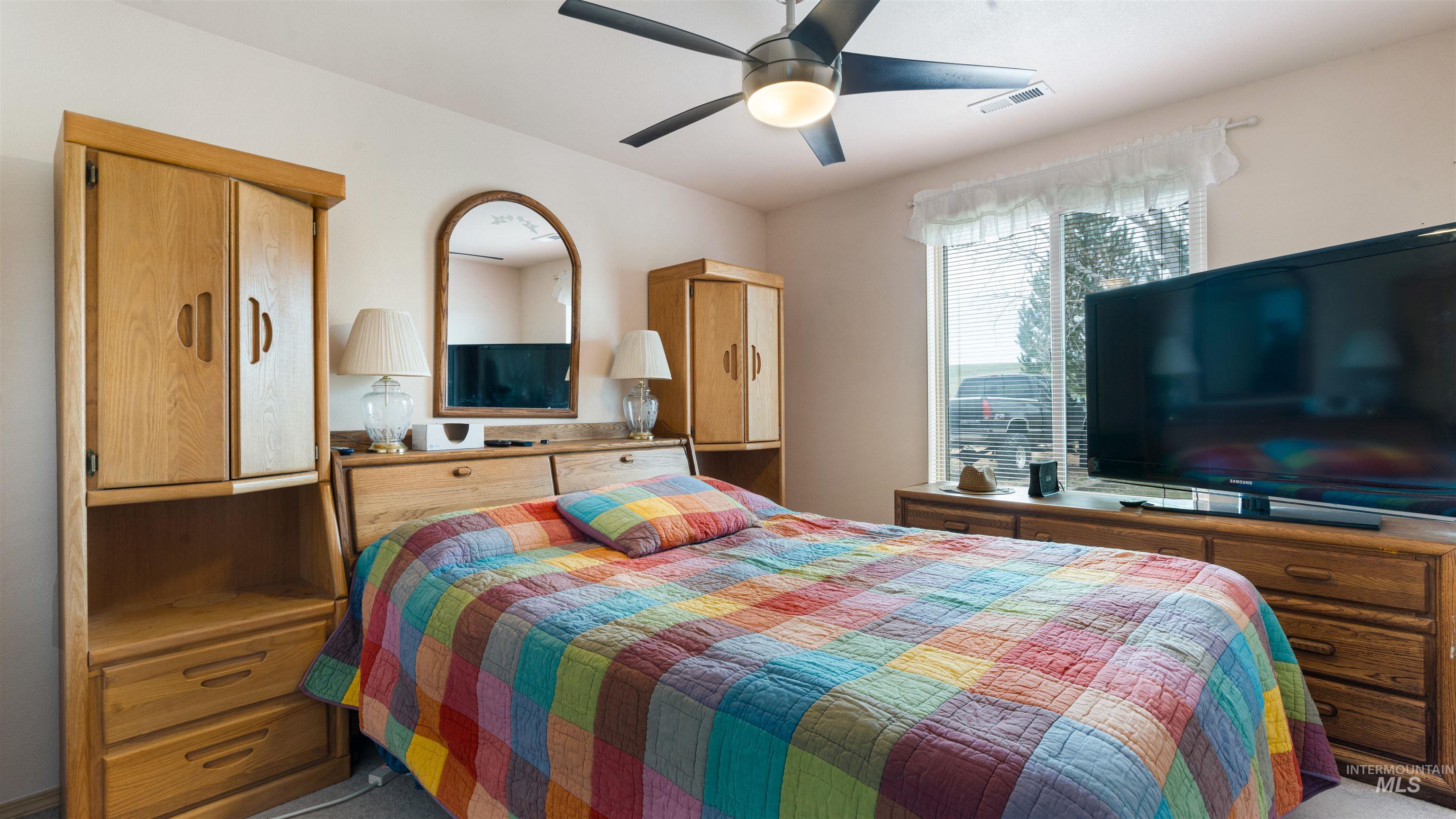 731 Tower Ln., Caldwell, Idaho 83607, 4 Bedrooms, 2 Bathrooms, Residential For Sale, Price $585,000,MLS 98980116