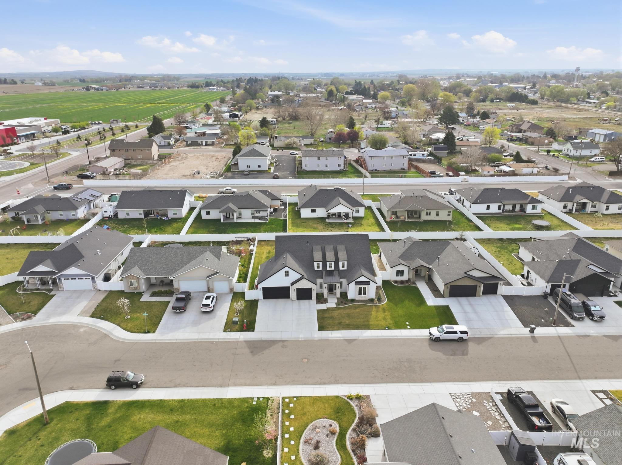 870 Cottonridge way, Kimberly, Idaho 83341, 3 Bedrooms, 2 Bathrooms, Residential For Sale, Price $599,999,MLS 98980120