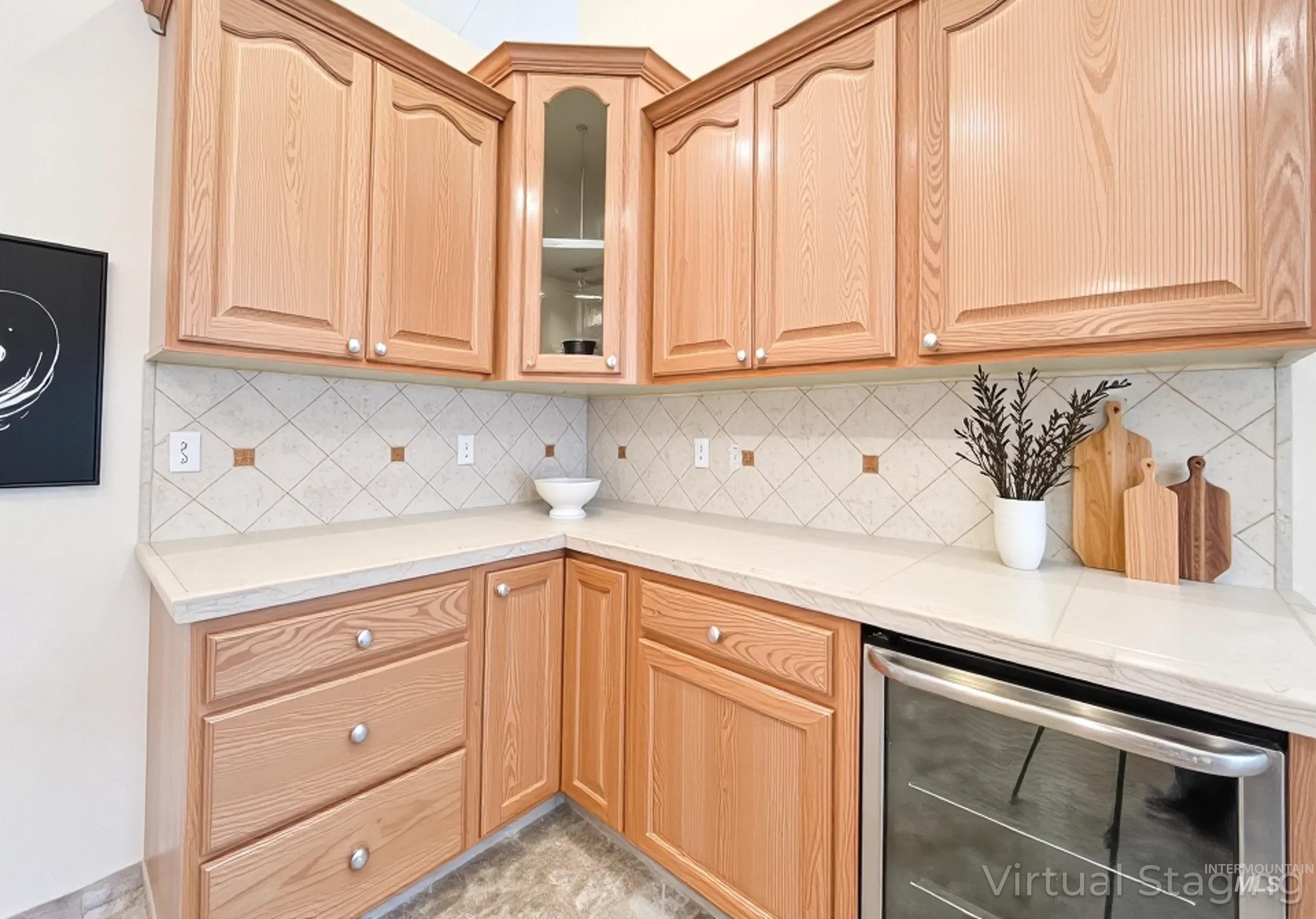 5231 N Morninggale Way, Boise, Idaho 83713, 4 Bedrooms, 3.5 Bathrooms, Residential For Sale, Price $825,000,MLS 98980122